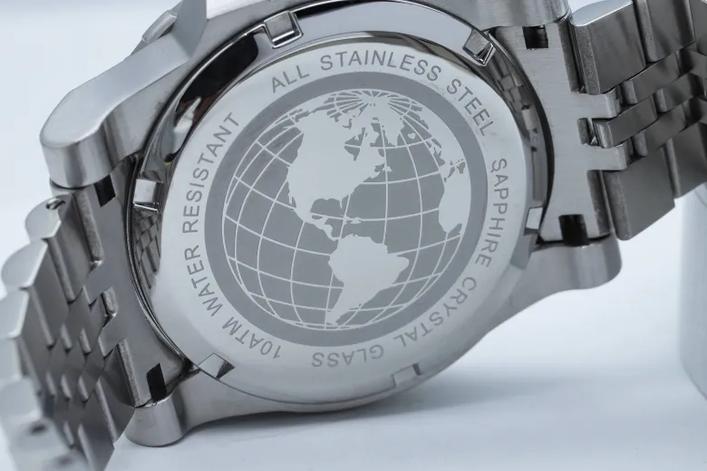 100m GMT Sport (Red Dial)