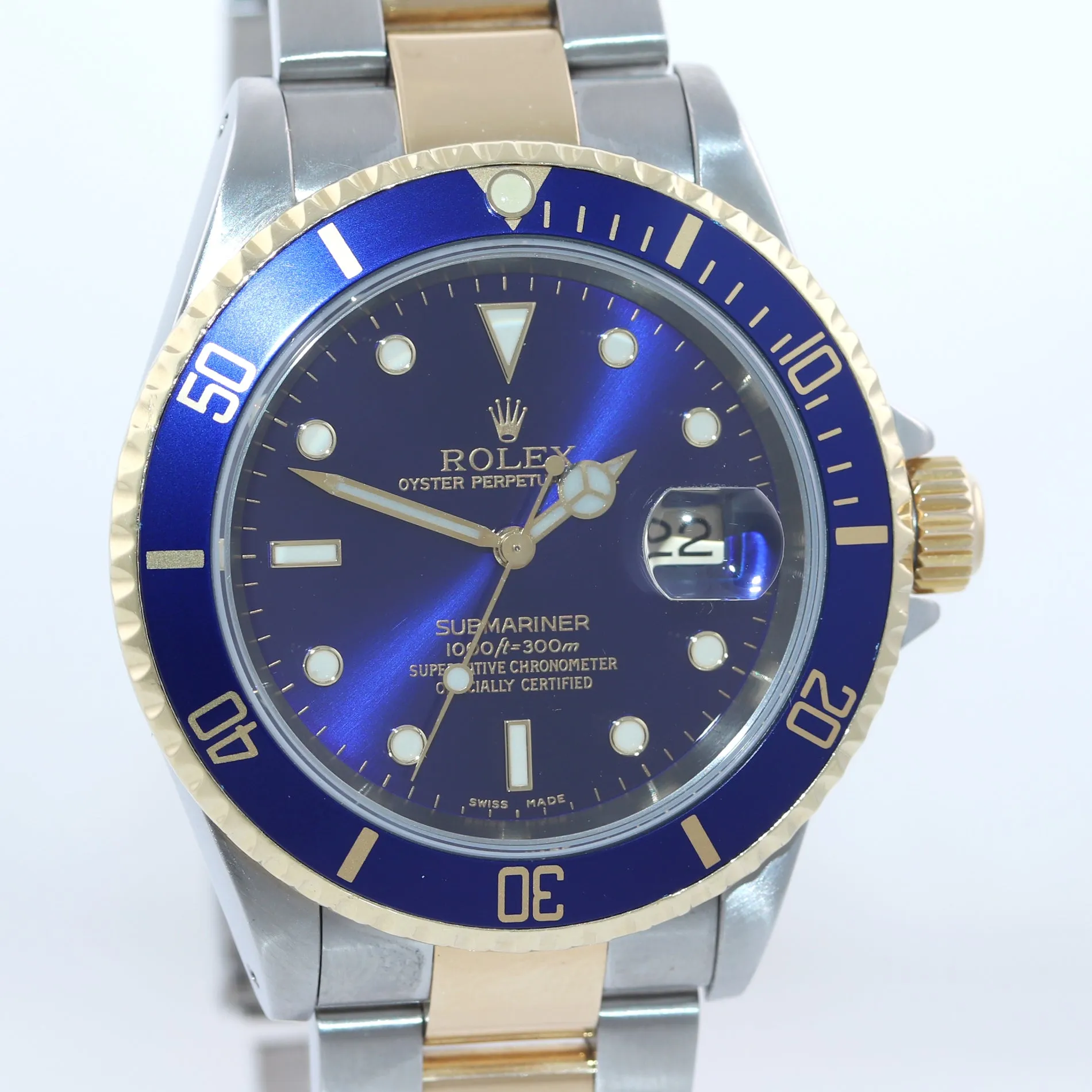 2002 MINT PAPERS Rolex Submariner 16613 Two Tone Gold Blue Dial 40mm Watch Box
