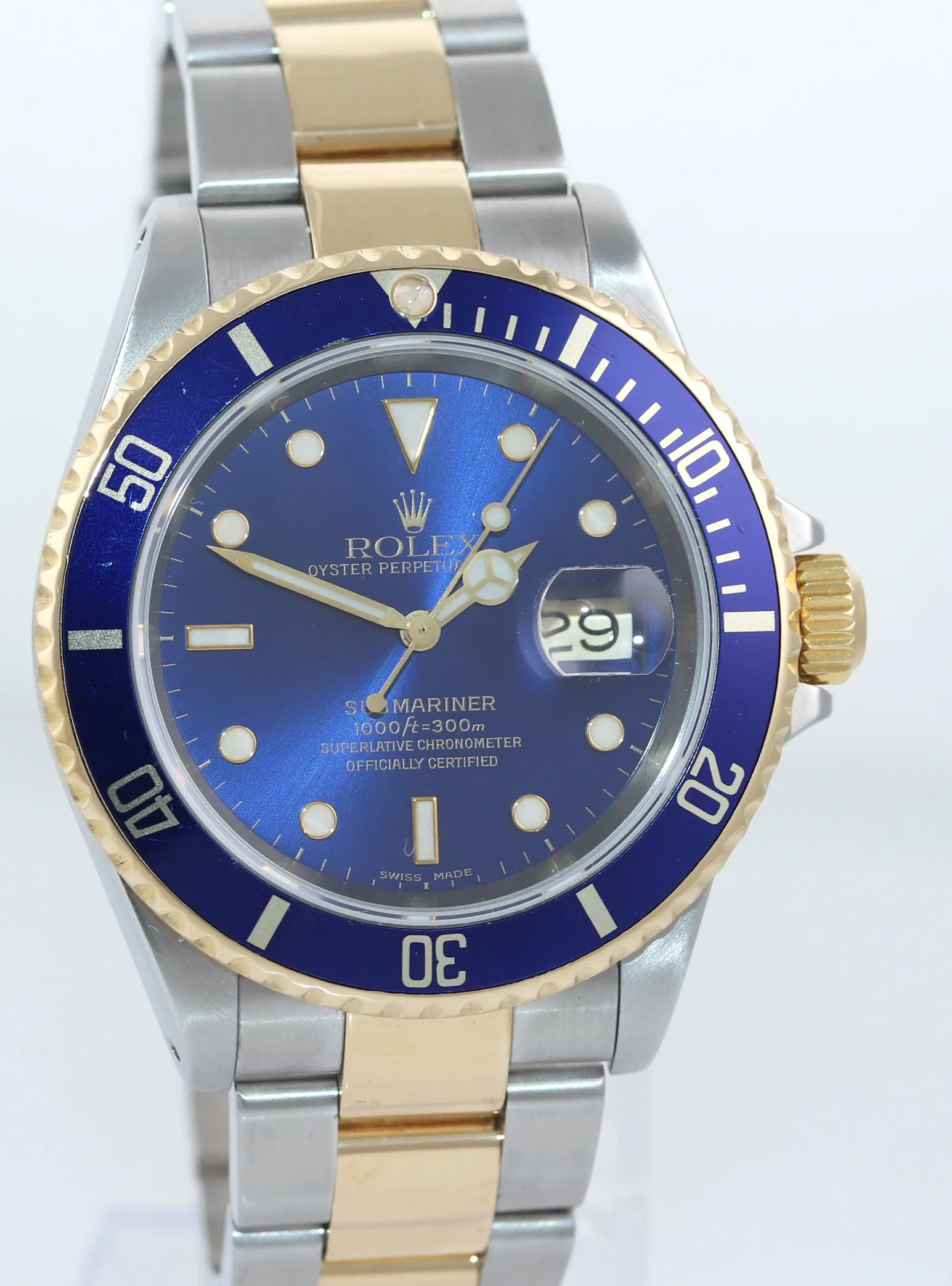 2002 MINT PAPERS Rolex Submariner 16613 Two Tone Gold Blue Dial 40mm Watch Box