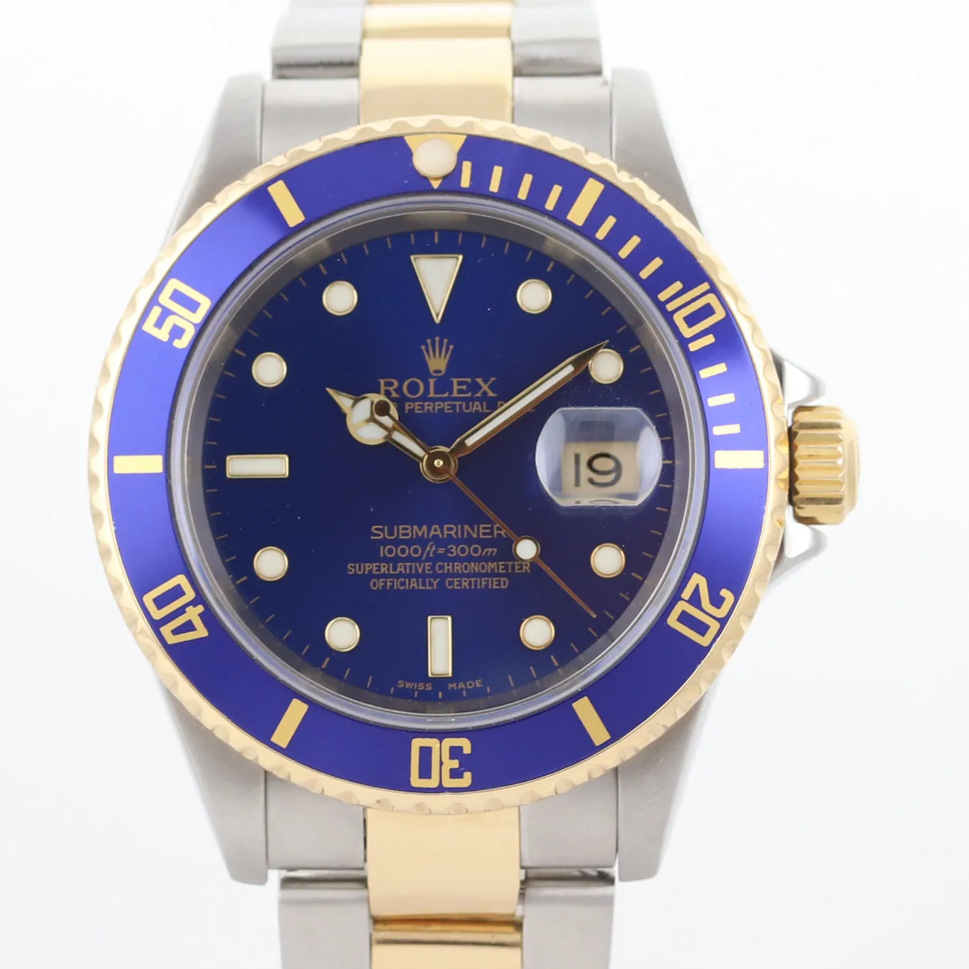 2004 GOLD BUCKLE Rolex Submariner 16613 Two Tone Steel Gold Blue No Holes Watch