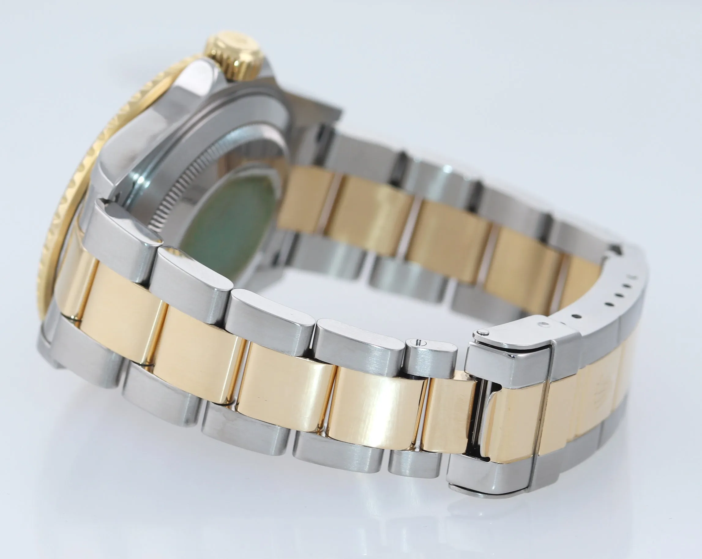 2006 Rolex Submariner 16613 SERTI DIAMOND Two Tone 18k Gold Watch Gold Buckle
