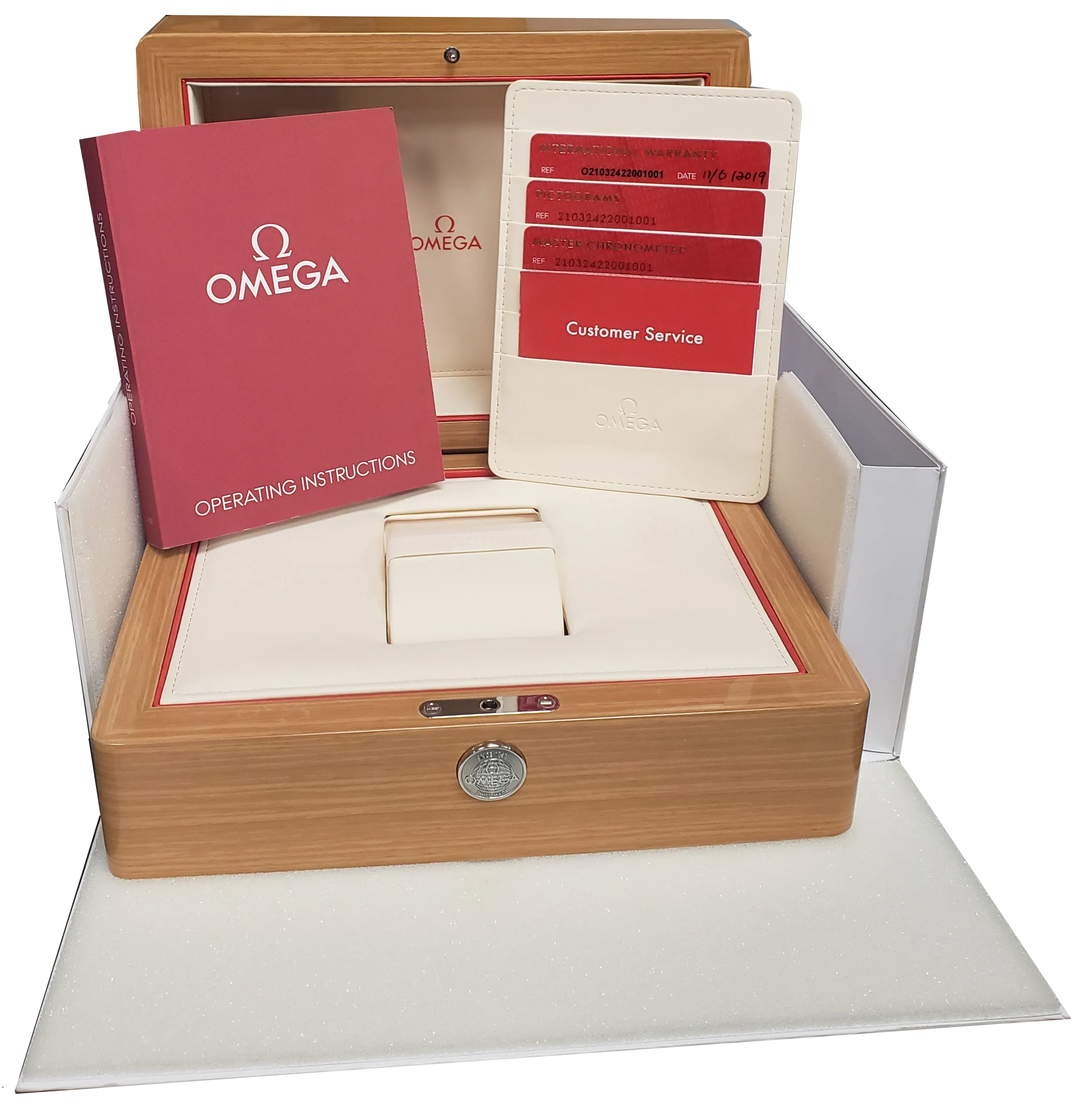 2019 Omega Seamaster Diver 300M 42mm Co-Axial Black Watch 210.30.42.20.01.001