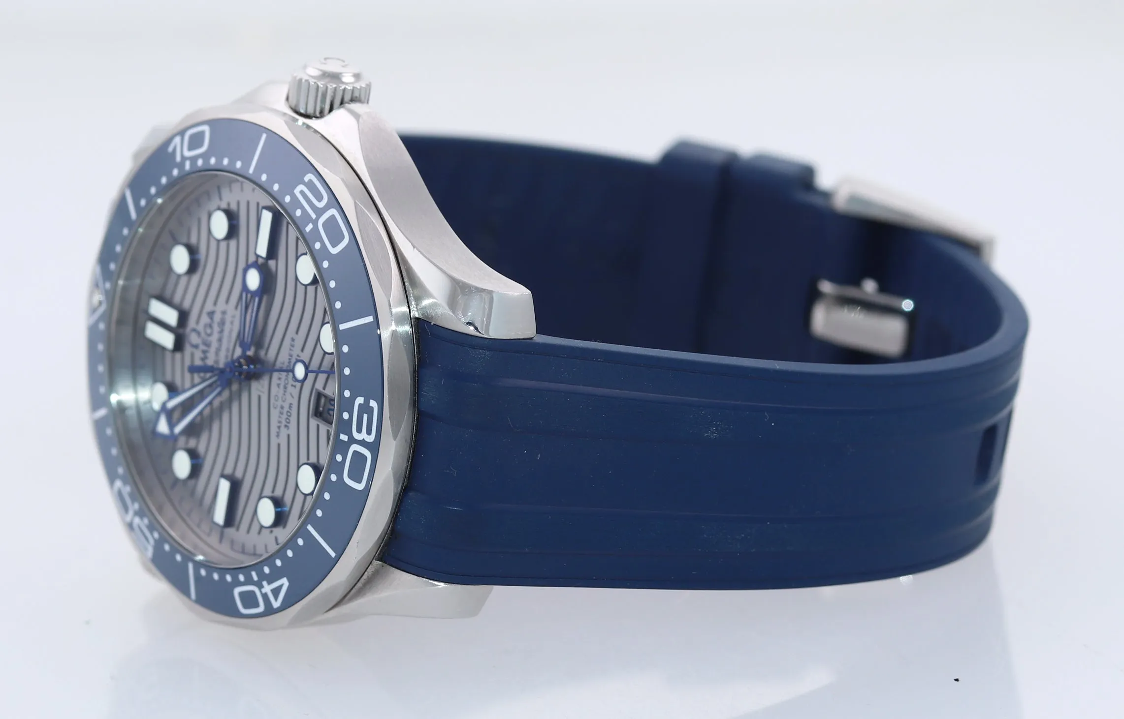 2019 PAPERS Omega Seamaster 300M Grey Diver 210.32.42.20.06.001 Steel 42mm Watch