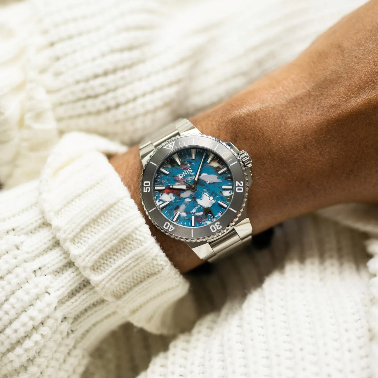 AQUIS DATE UPCYCLE CALIBRE 400