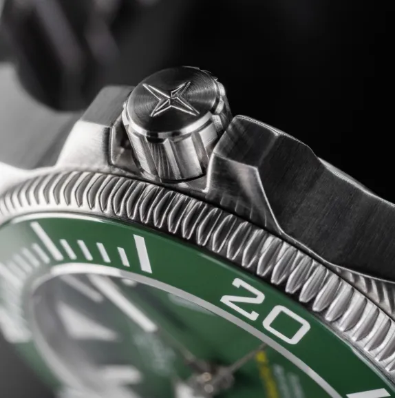 Argonautic BG Automatic 300m Green Men's Diver Watch 16152877