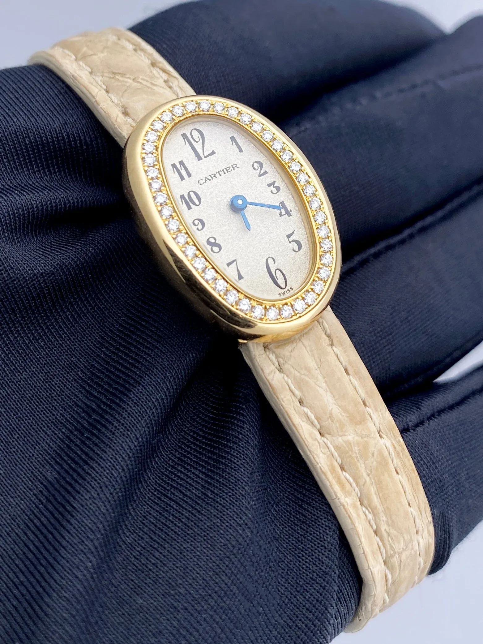 Cartier Baignoire Mini WB504731 Diamond 18k Yellow Gold Ladies Watch