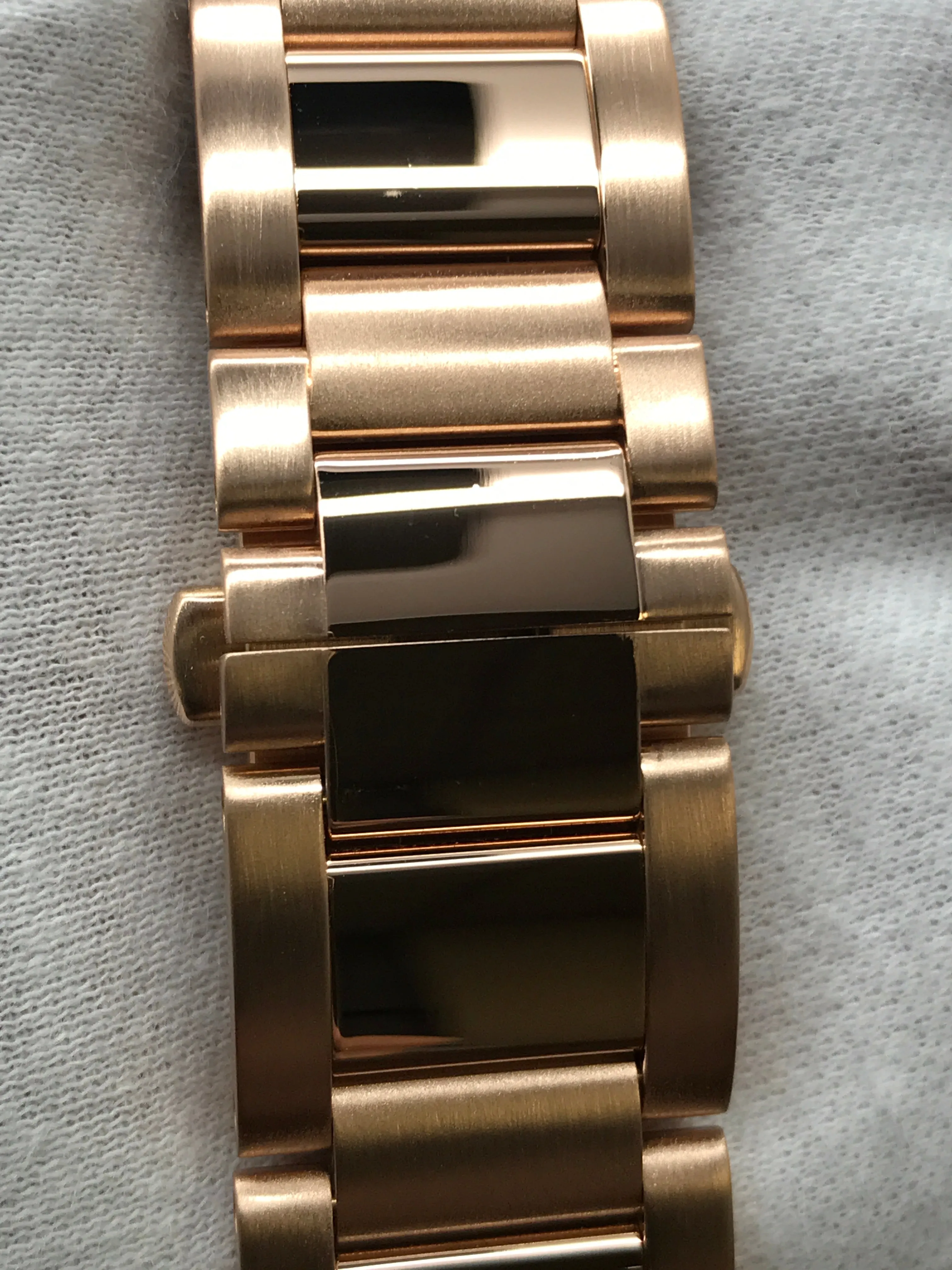 Cartier Calibre de Cartier W7100018 Silver Roman Dial Automatic Men's Watch