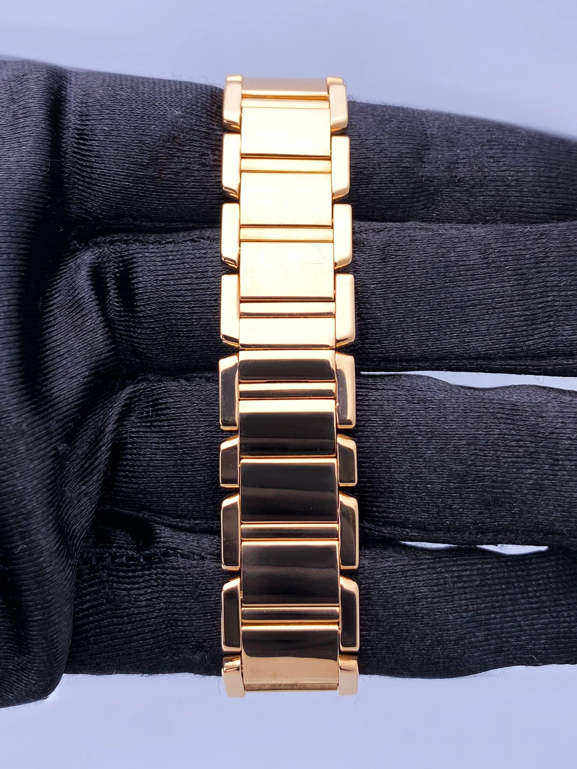Cartier Tank Francaise W500264H 18K Rose Gold Ladies Watch