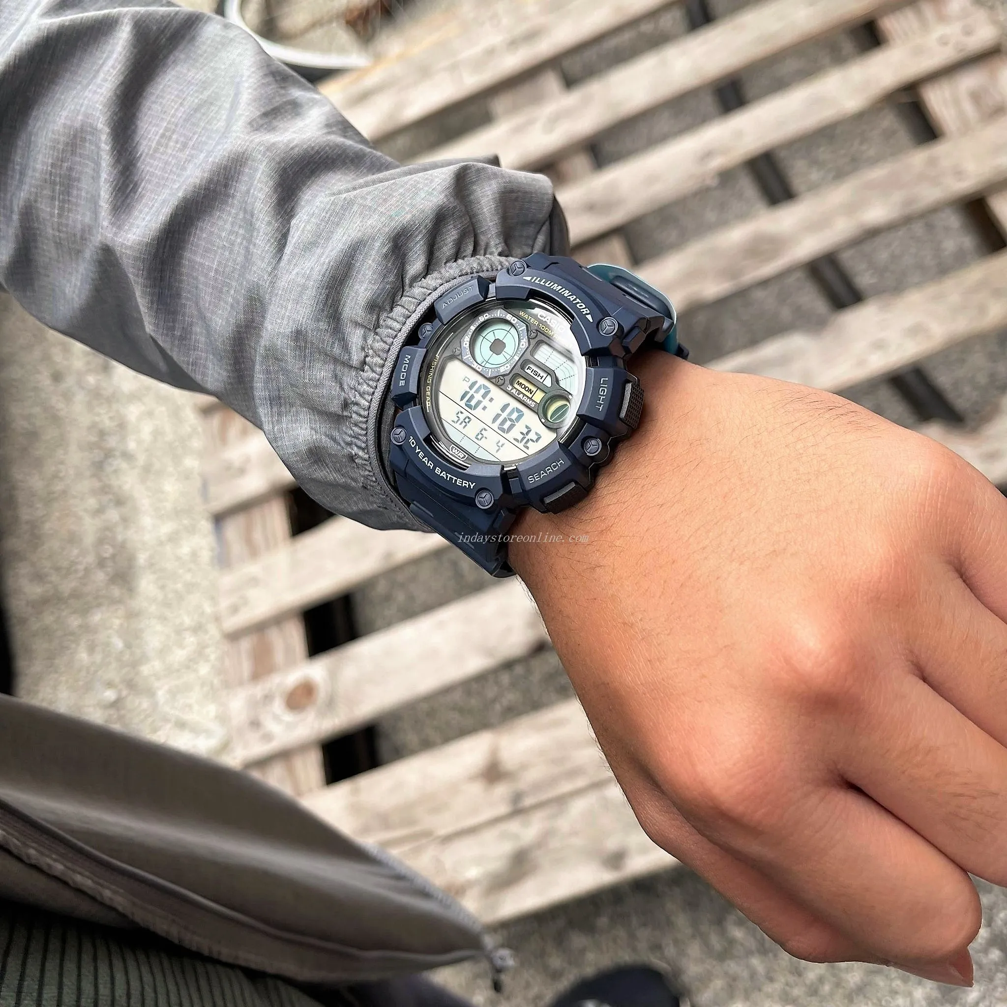 Casio Digital Men's Watch WS-1500H-2A Digital Resin Band Resin Glass Battery life: 10 years