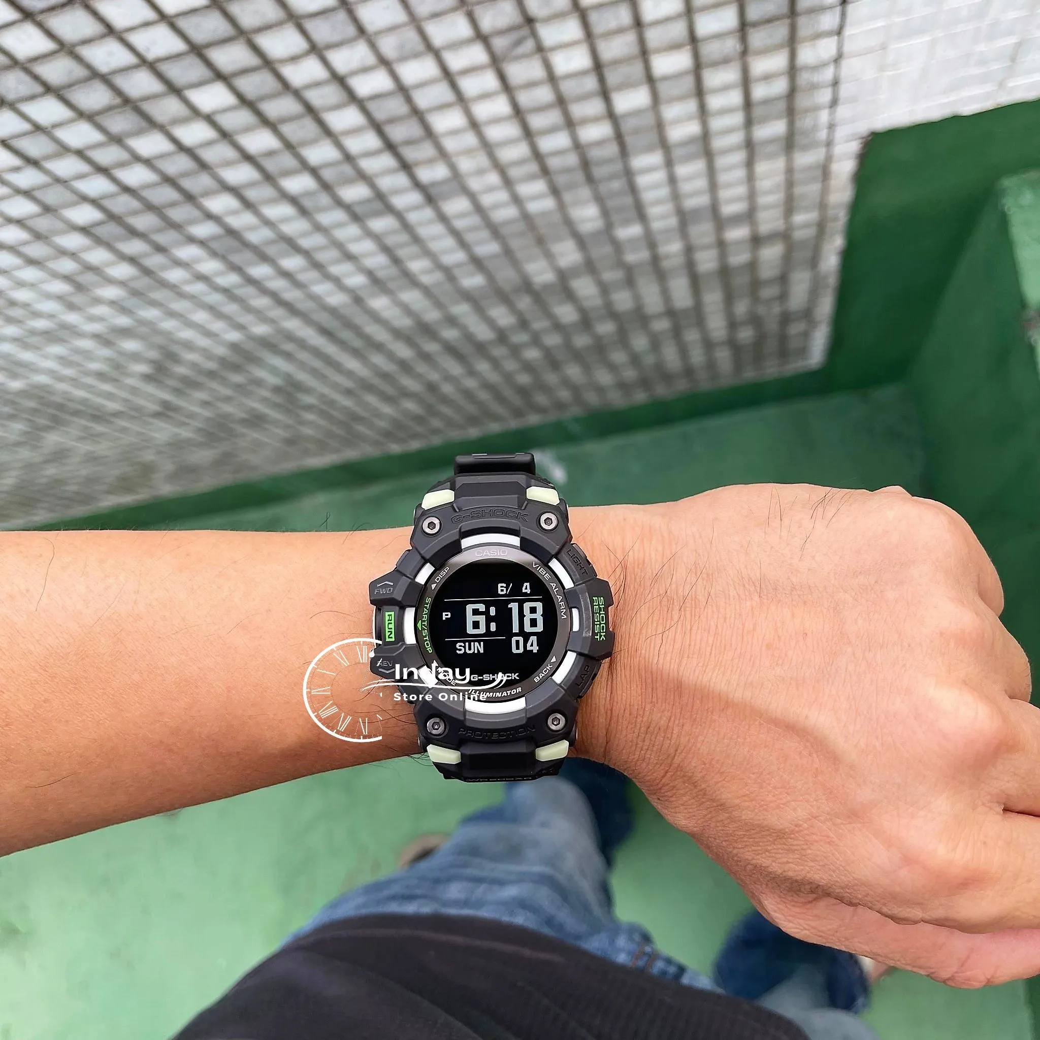 Casio G-Shock G-Squad Men's Watch GBD-100LM-1 Digital GBD-100 Series Glow In The Dark Resin With a Luminescent Camouflage Pattern Band
