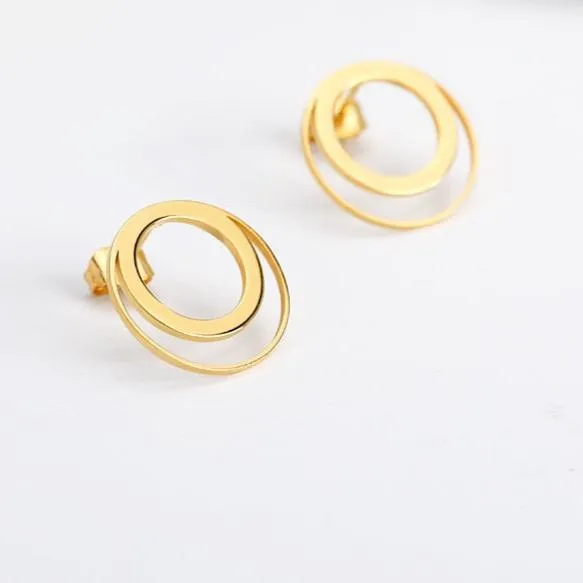 Celia Studs