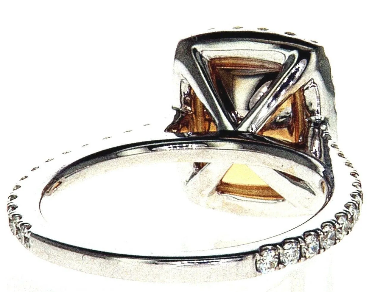Diamond Ring 3.72 CT VVS1 Radiant Cut Natural Fancy Yellow Color GIA Certified