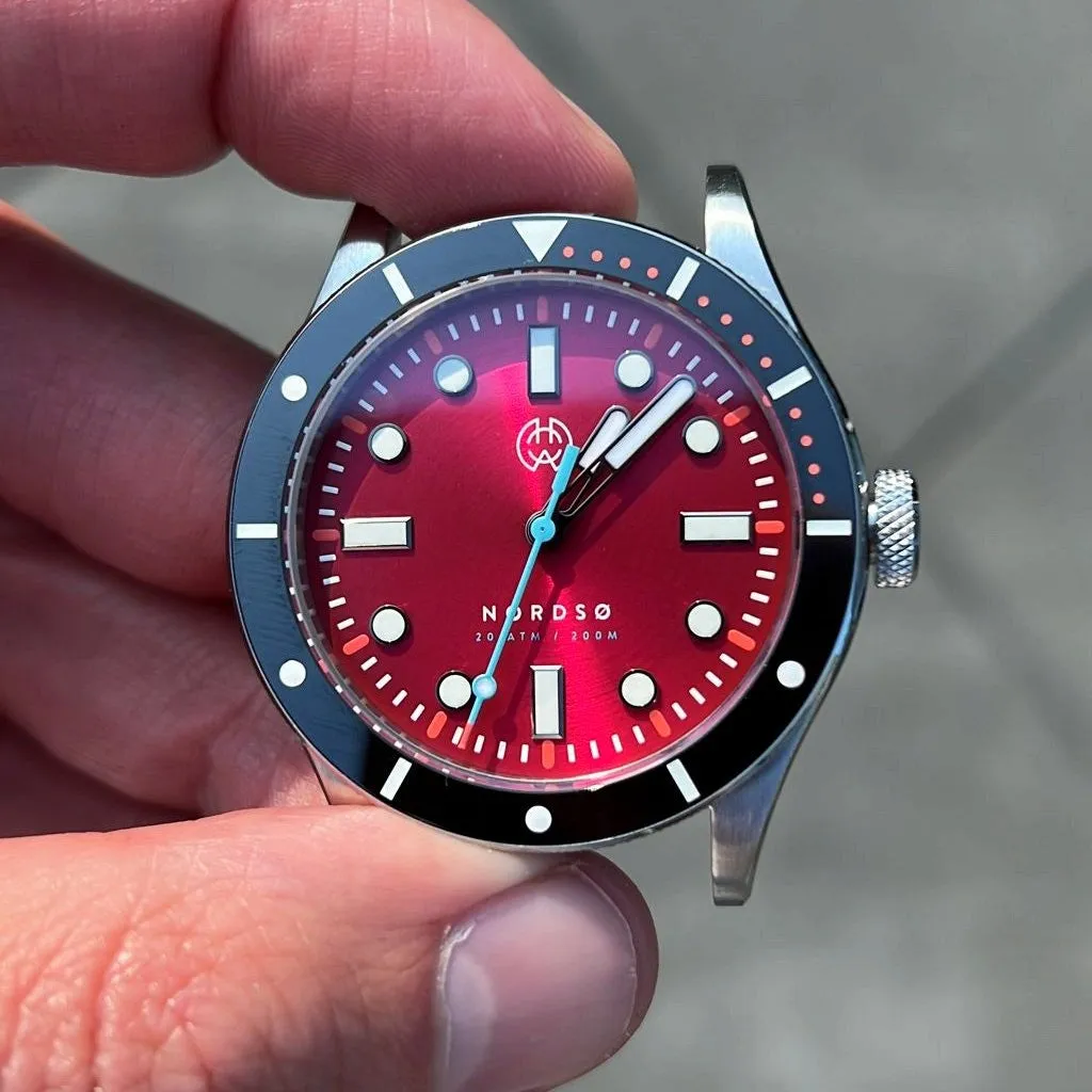 Henry Archer Nordsø Crimson&nbsp;Red (Sunburst&nbsp;Dial)
