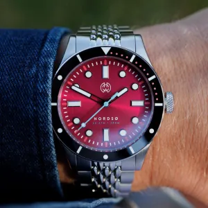 Henry Archer Nordsø Crimson&nbsp;Red (Sunburst&nbsp;Dial)