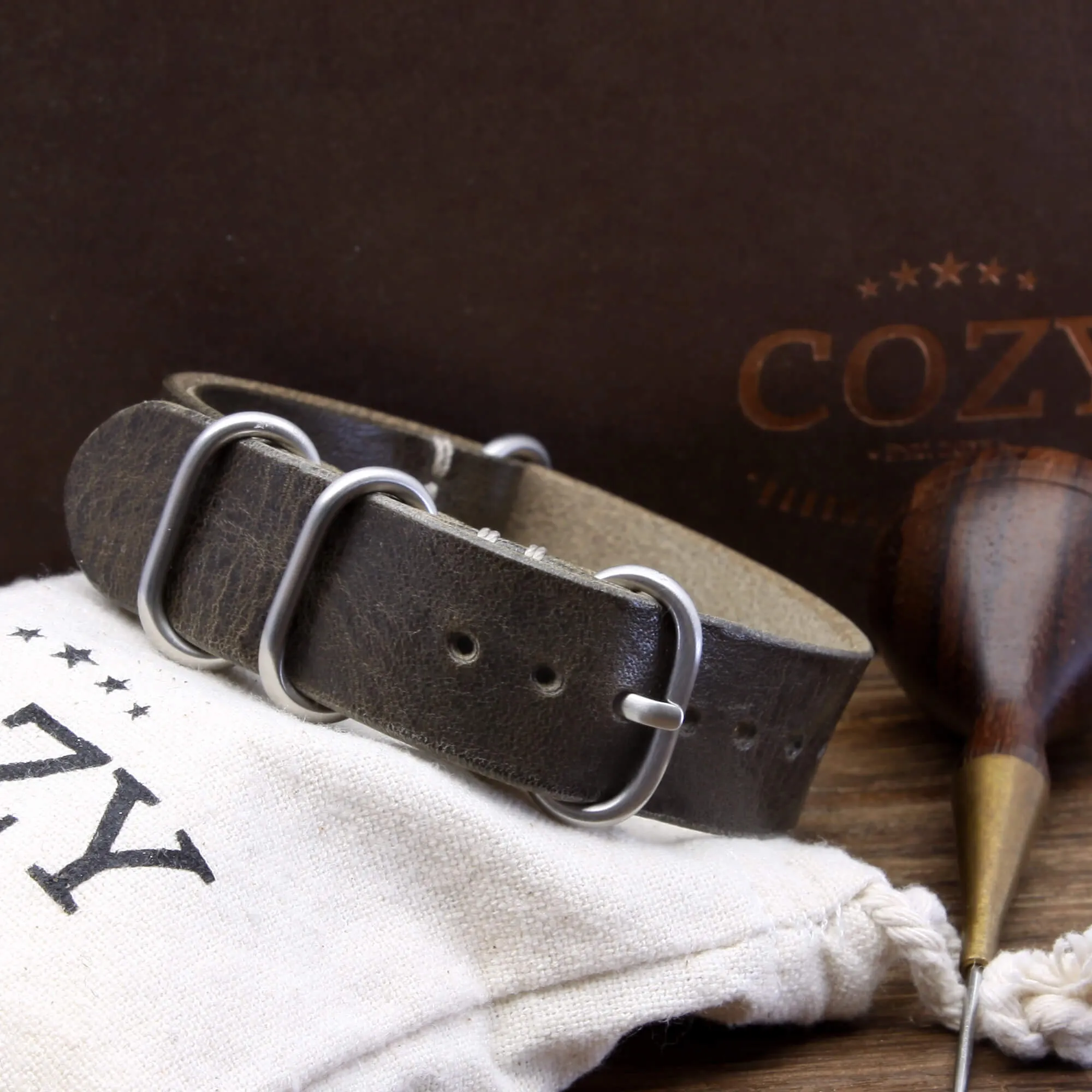 Leather Watch Strap, 4-Ring Vintage 408