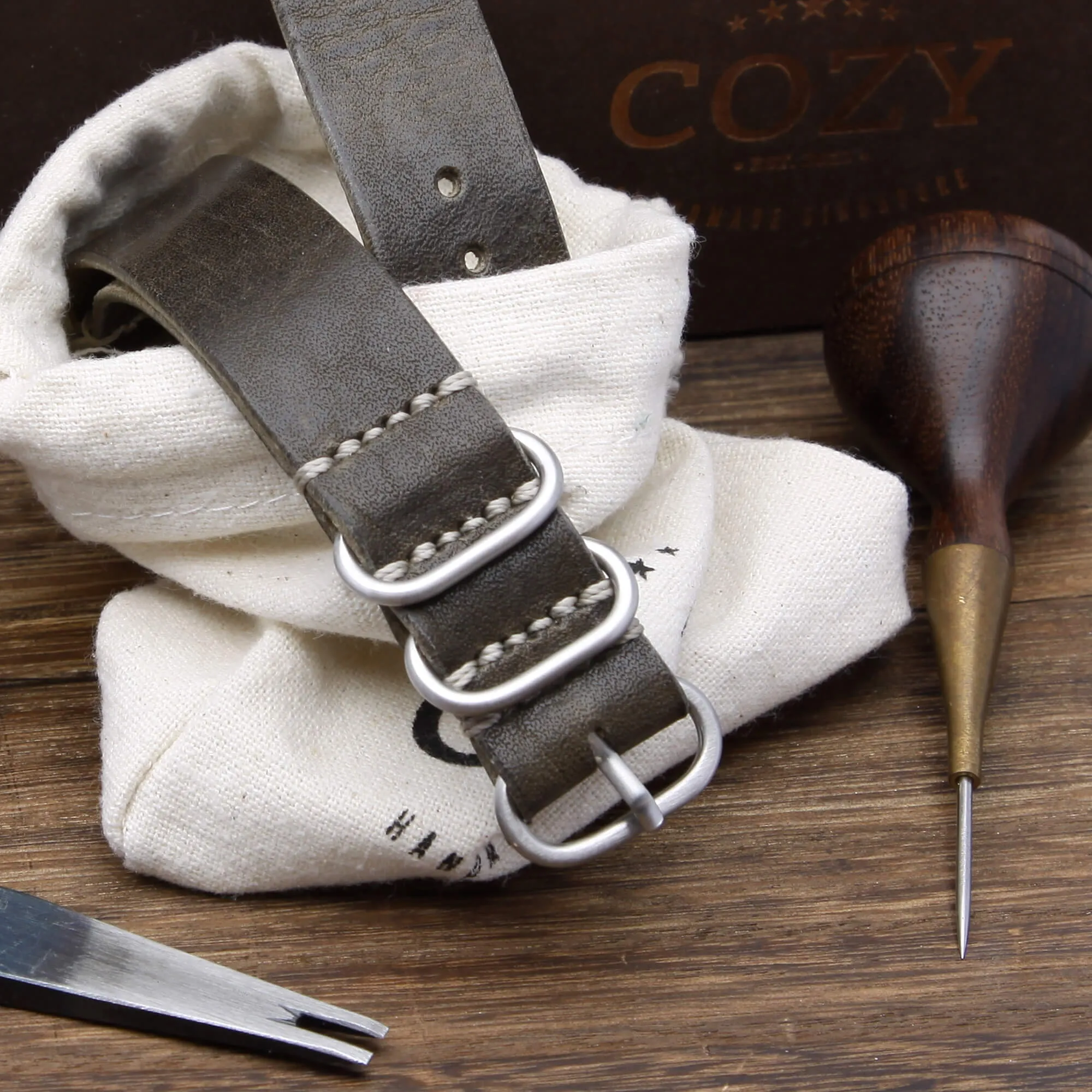 Leather Watch Strap, 4-Ring Vintage 408