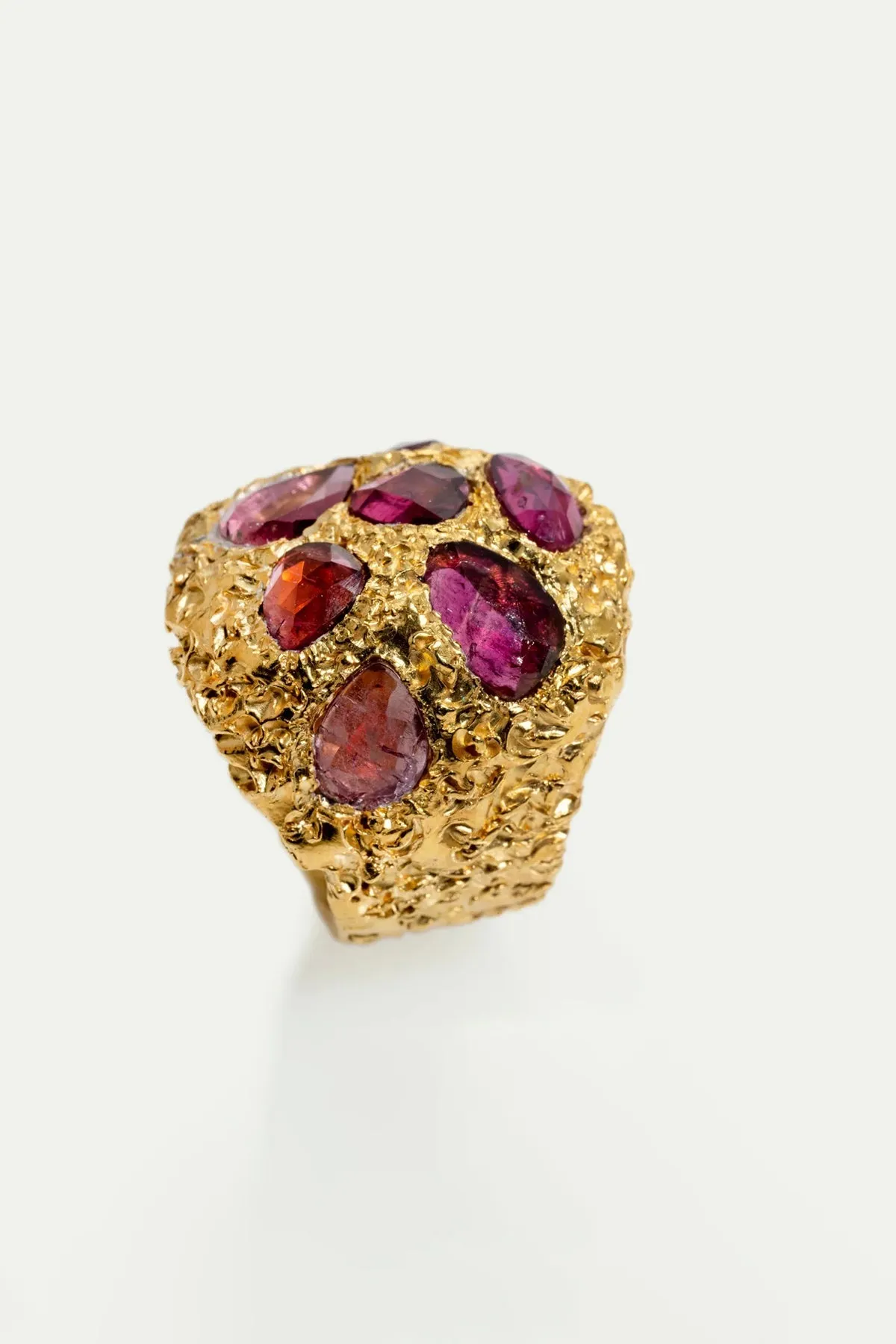 MARIE-ALEXANDRINE YVERNAULT | ROSE XX CLEEIA TOUR RING