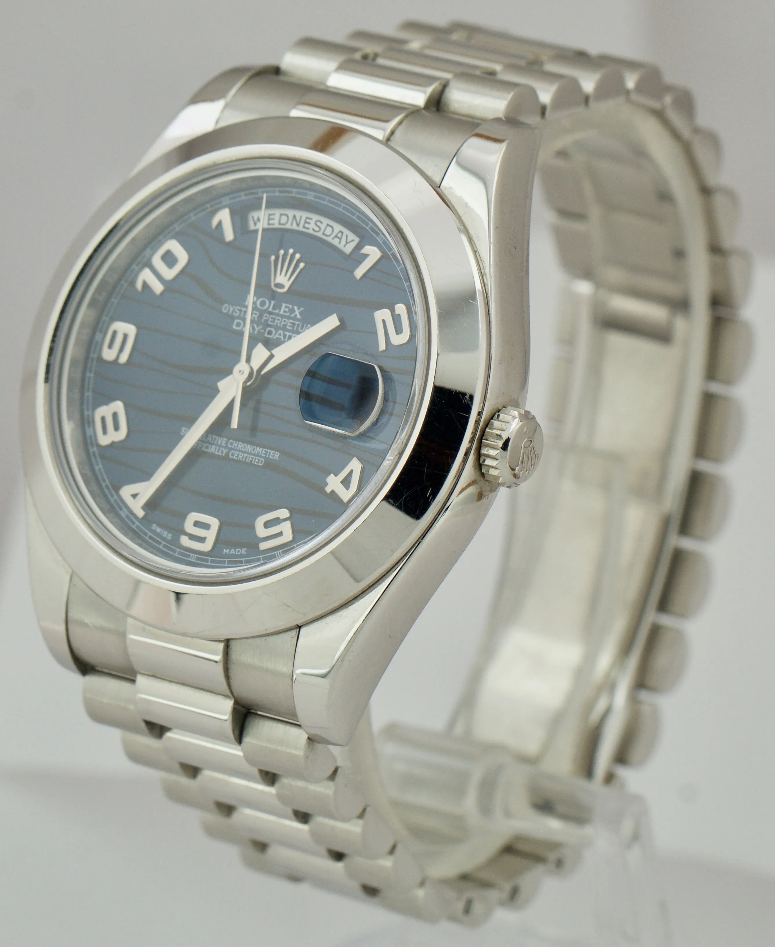 Men's Rolex Day-Date II 41mm President Blue Wave Dial Platinum Watch 218206