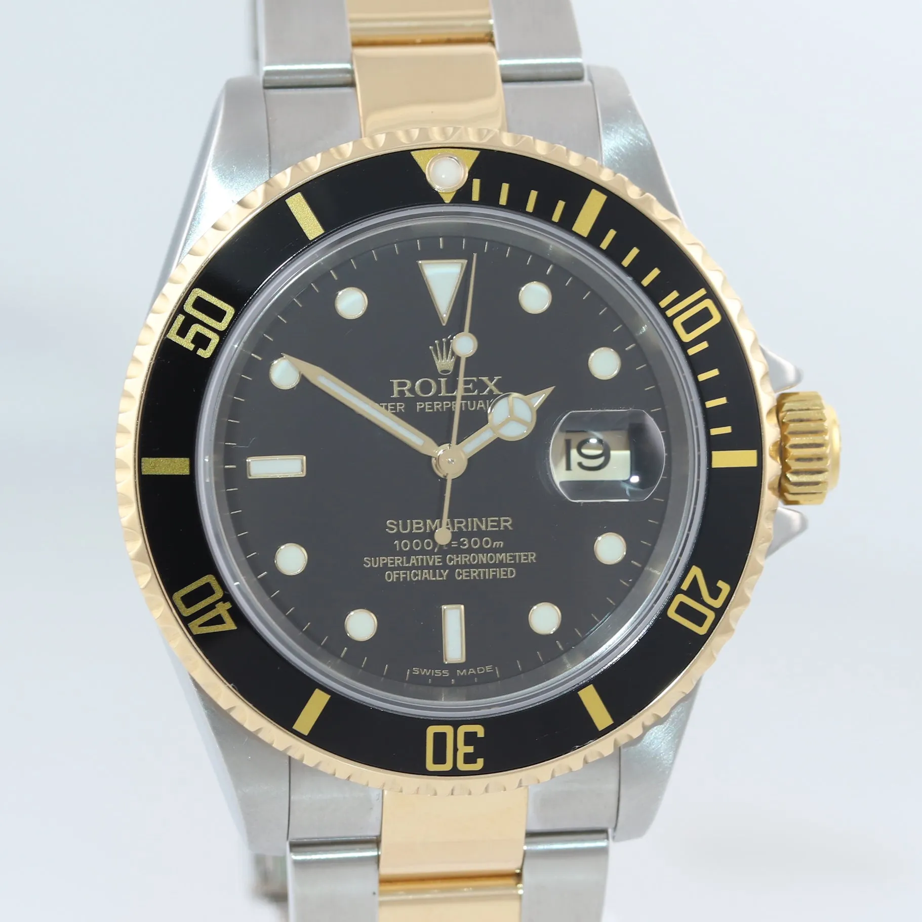 MINT 2005 NO HOLES Rolex Submariner 16613 Two Tone  Gold Black SEL Watch BOX