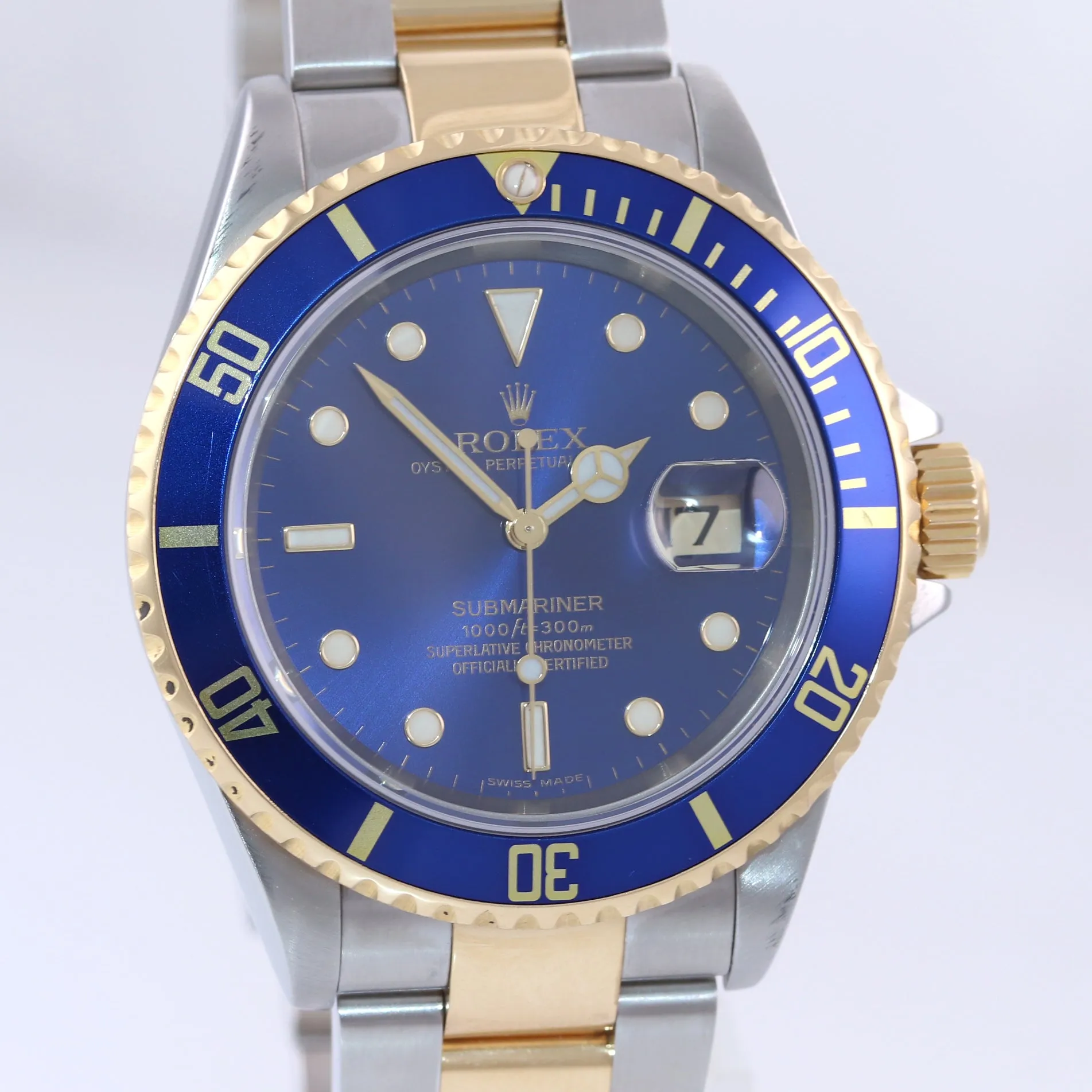 MINT 2005 Rolex Submariner 16613 Two Tone 18k Gold Buckle Blue SEL Watch Box