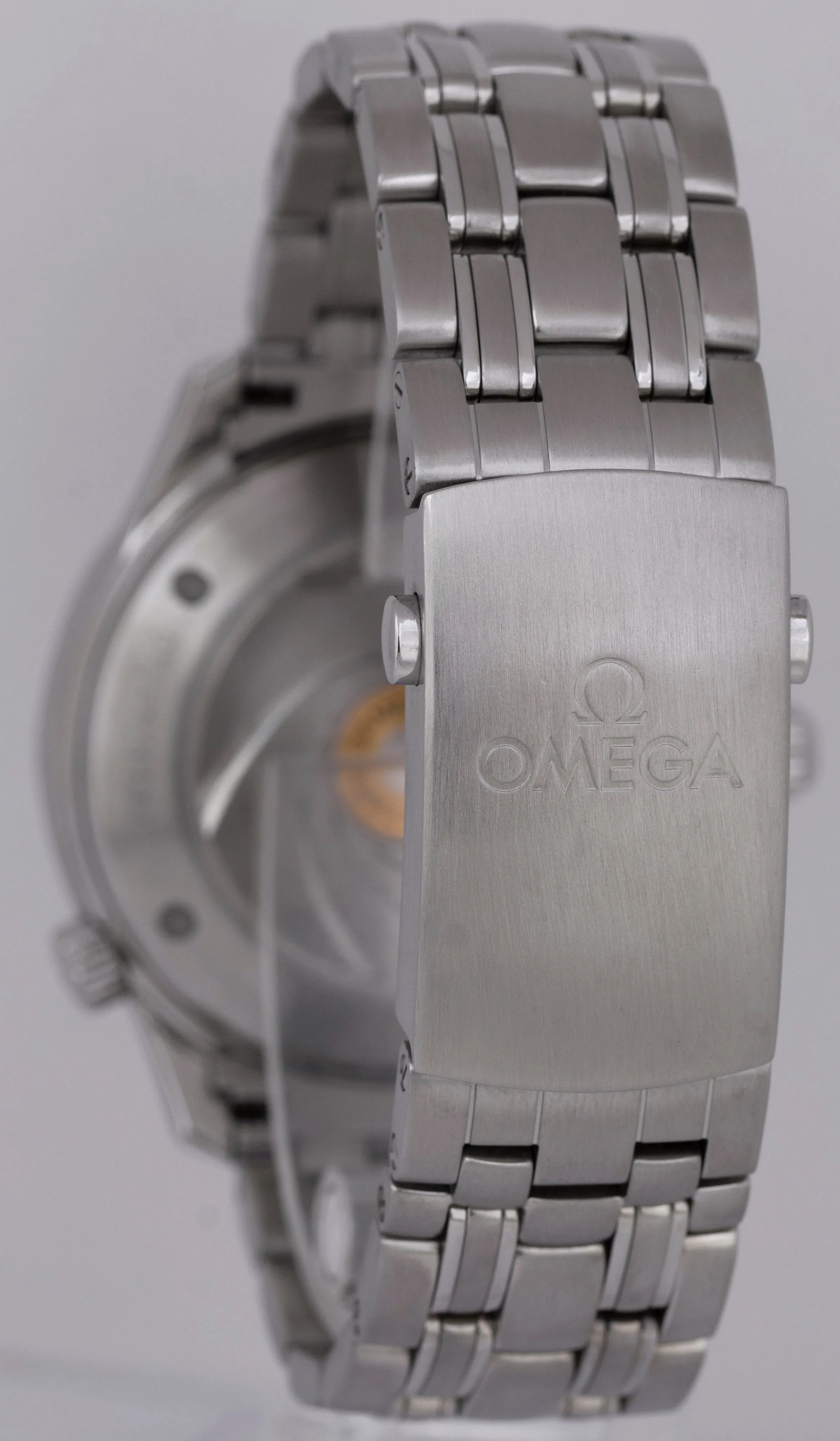 MINT Omega Seamaster 41mm JAMES BOND 50th 007 212.30.41.20.01.005 Limited Watch