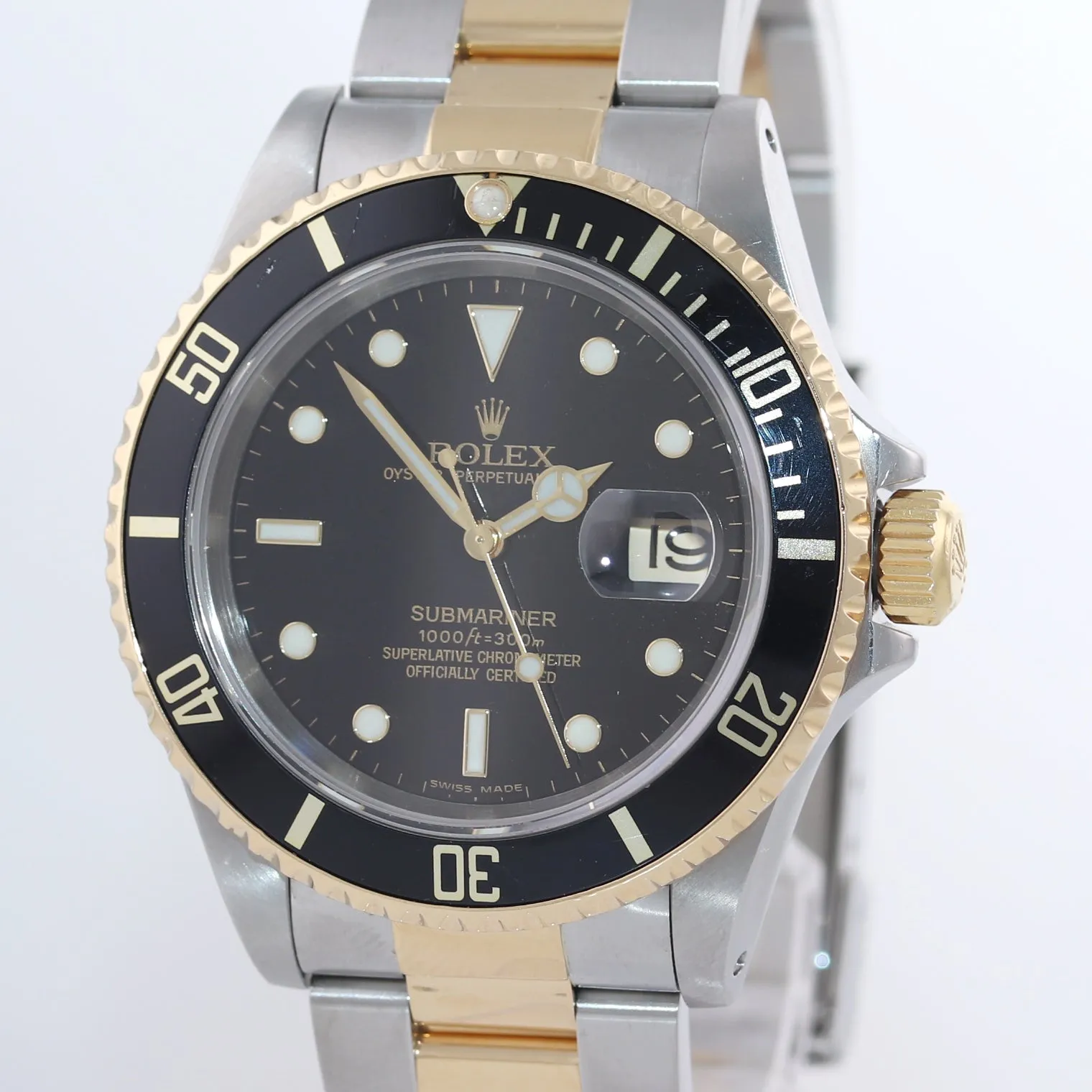 MINT Rolex Submariner 16613 18k Gold Steel Two Tone Black Dial 40mm Watch