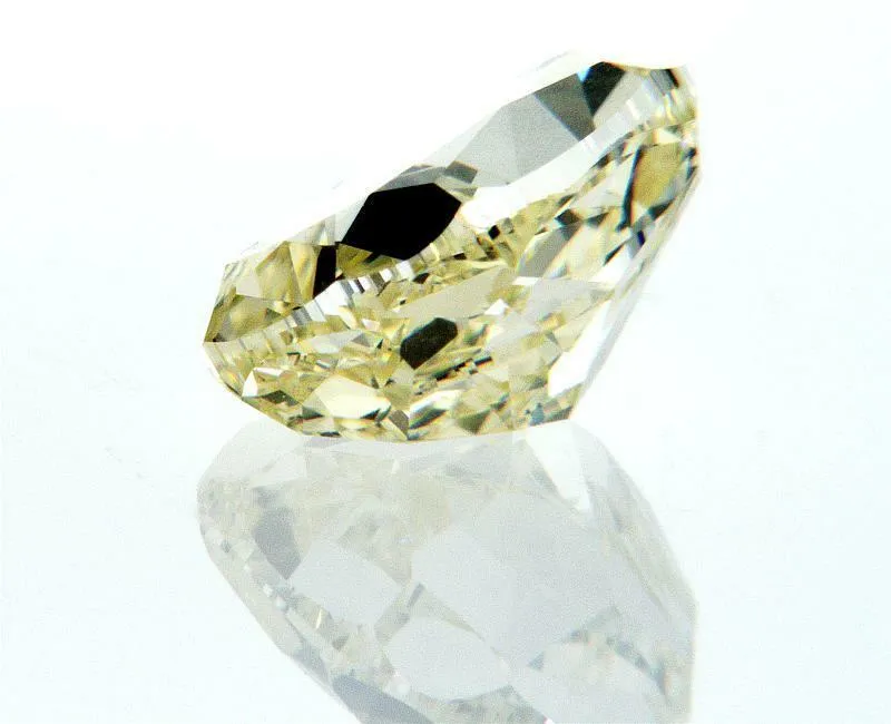 Natural Cushion Cut Loose Diamond 2.13 CT VVS1 Fancy Yellow Color GIA Certified