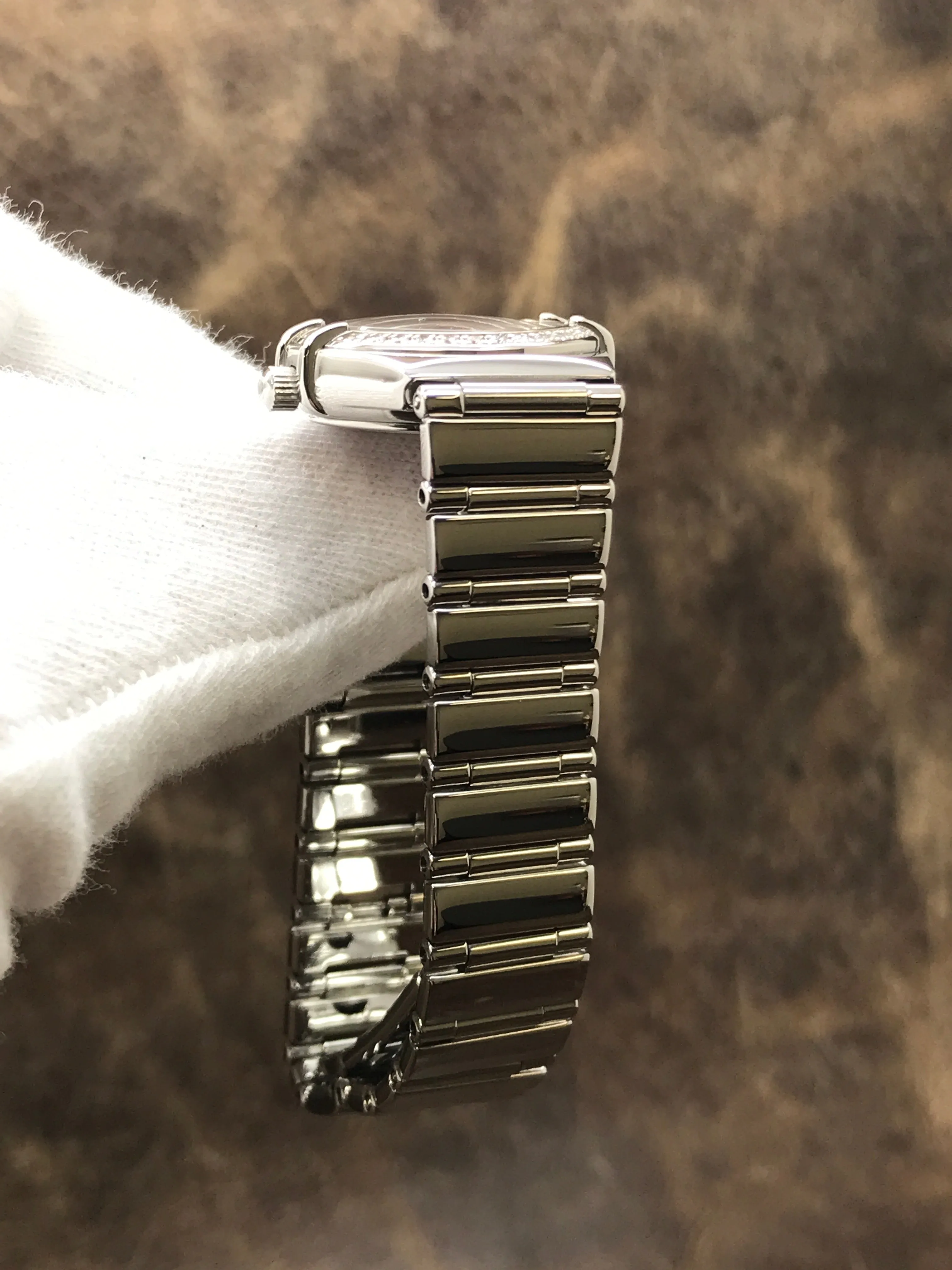 Omega Constellation My Choice Diamond Bezel 1465.71.00 White MOP Dial Quartz Women's Watch