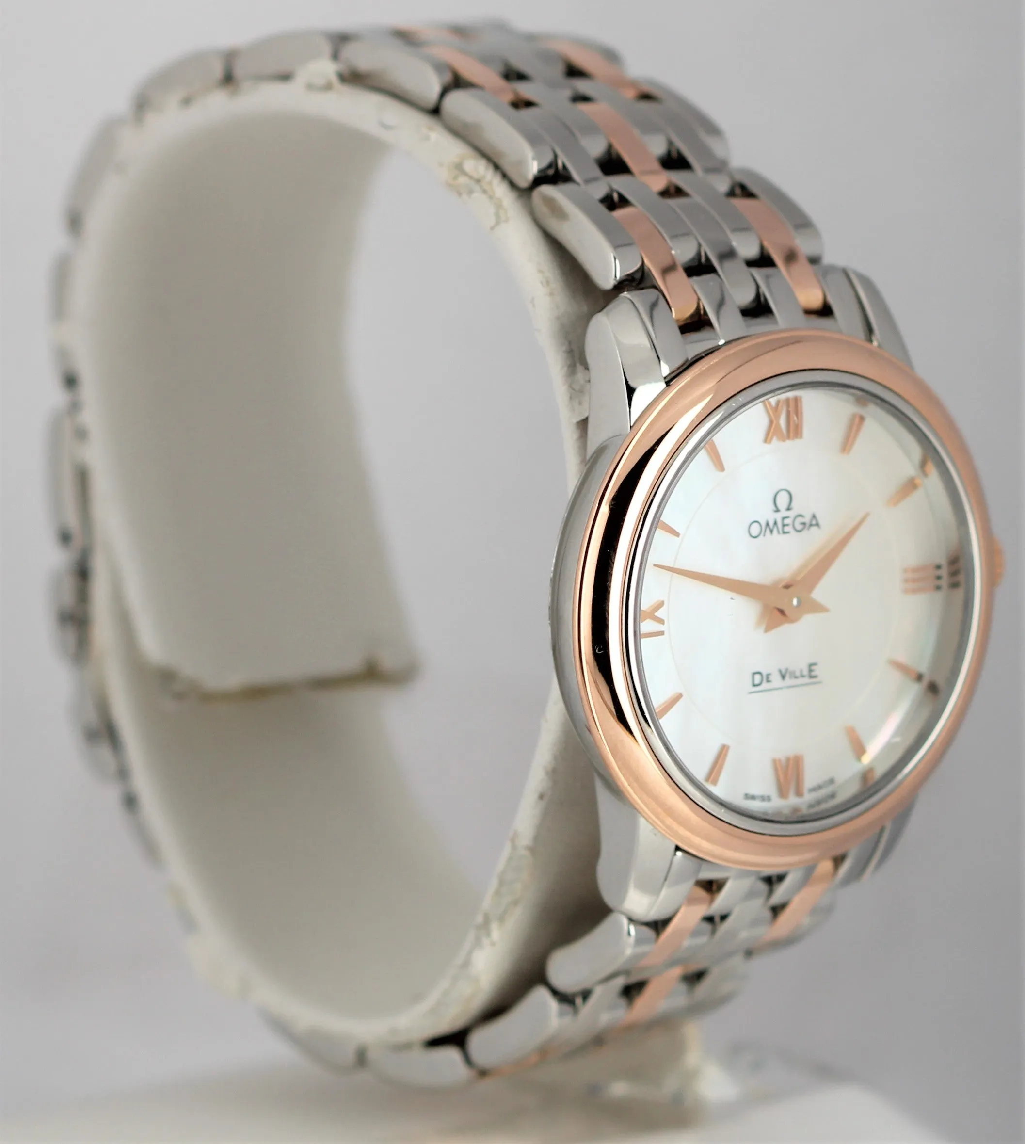 Omega De Ville Prestige Two-Tone Mother of Pearl 27mm 424.20.27.60.05.002 Watch