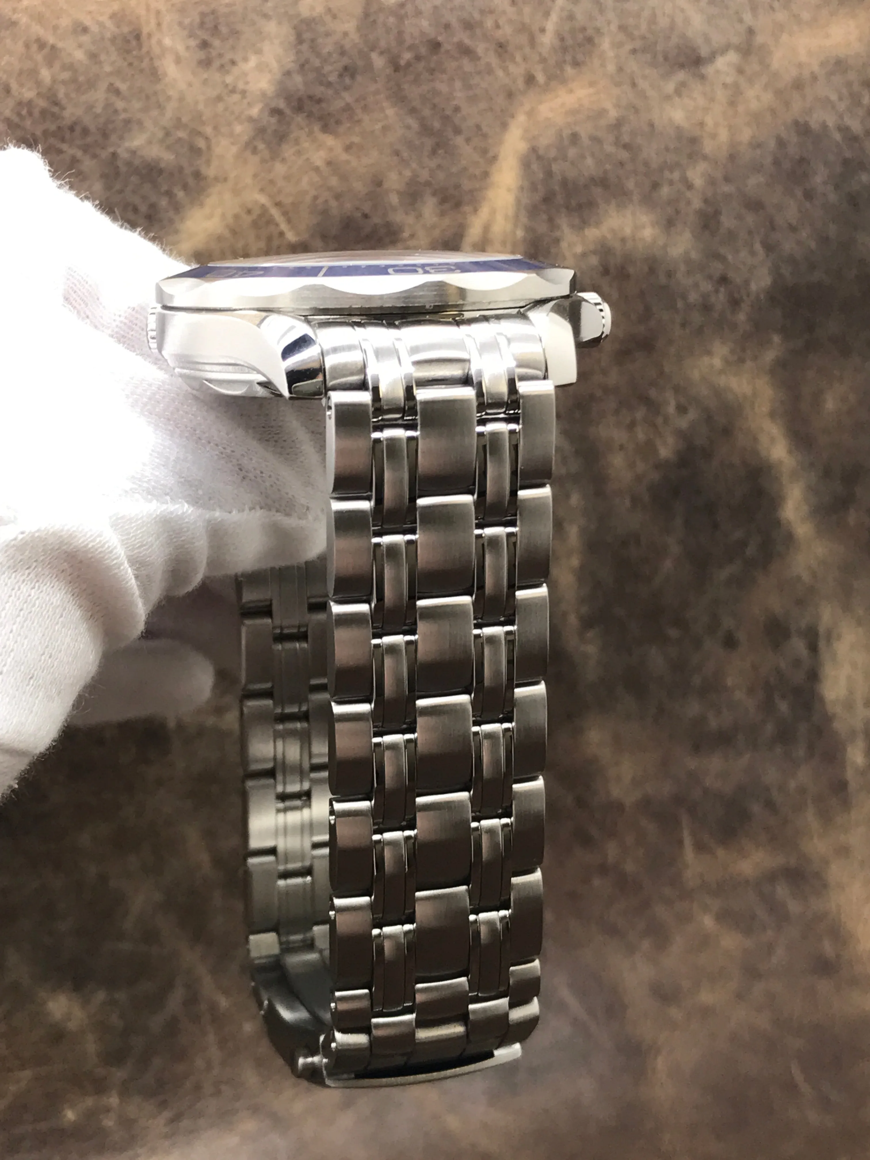 Omega Seamaster Diver 300M 212.32.41.20.04.001 White Dial Automatic Men's Watch