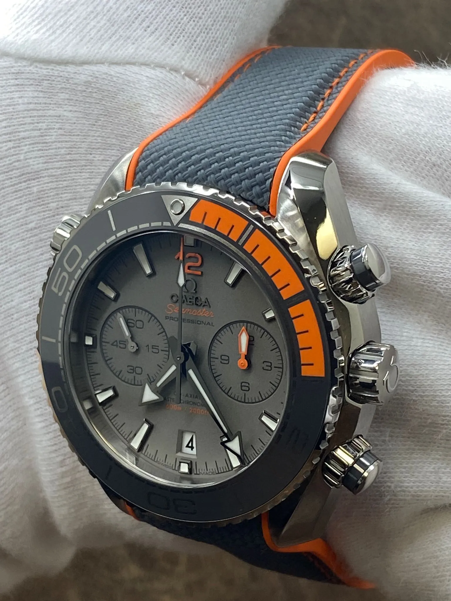 Omega Seamaster Planet Ocean Chronograph Titanium 215.92.46.51.99.001 Grey Dial Automatic Men's Watch