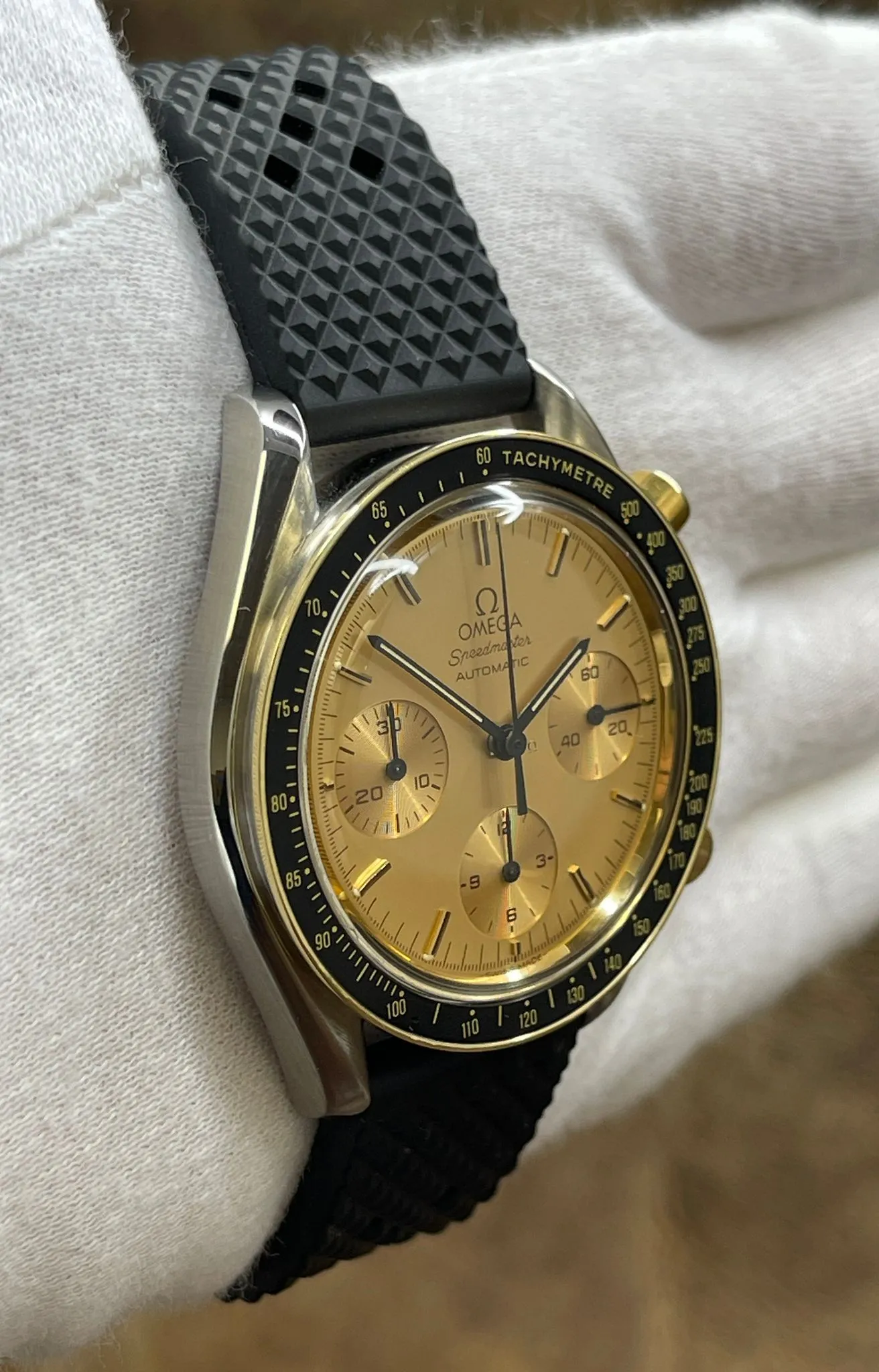 Omega Speedmaster Reduced 3310.10 Champagne Dial Automatic Men's Watch