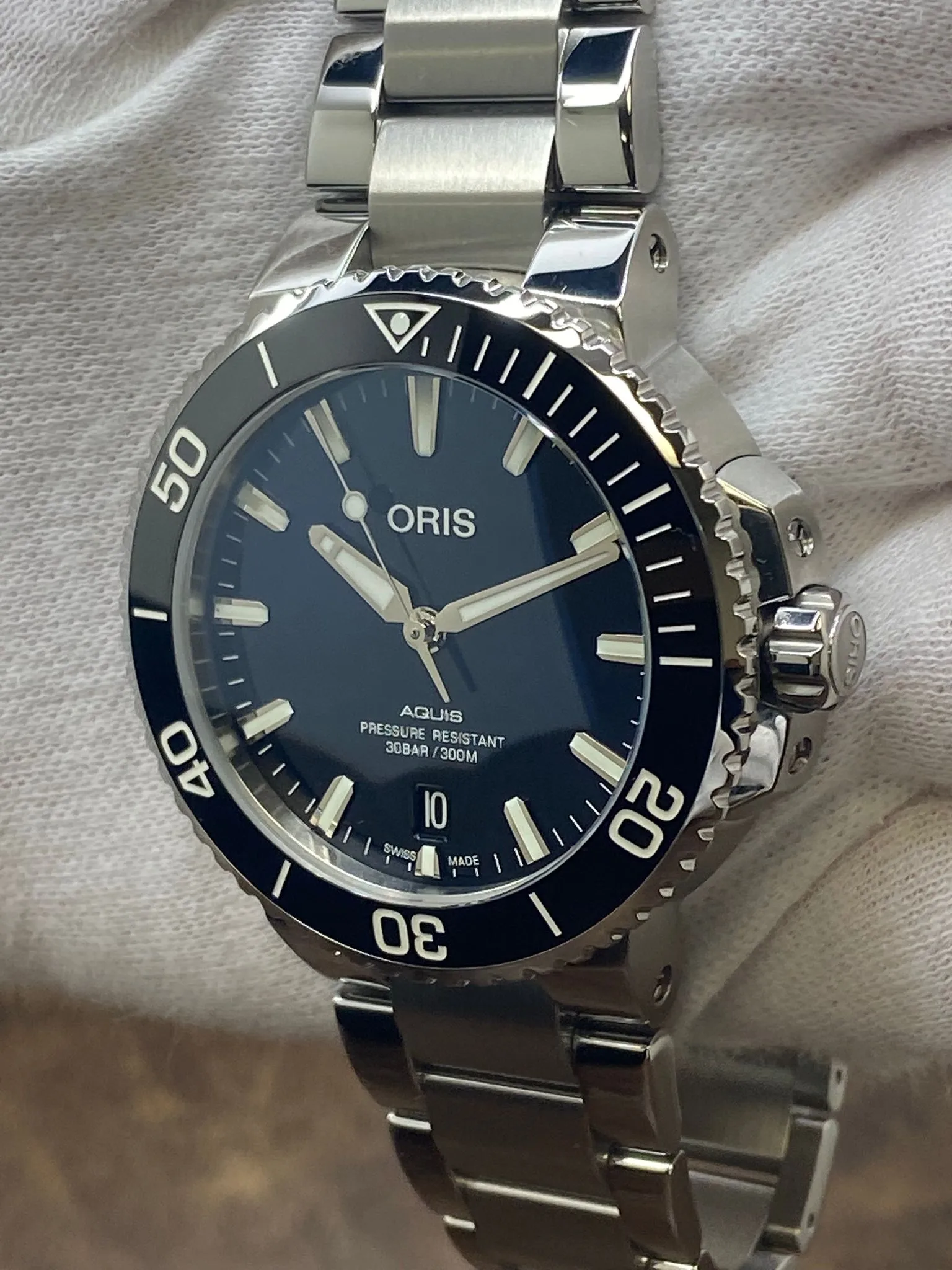 Oris Aquis Date 01 733 7732 4135  Blue Dial Automatic Men's Watch