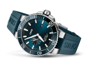 Oris Aquis Small Second Date 45.5 mm