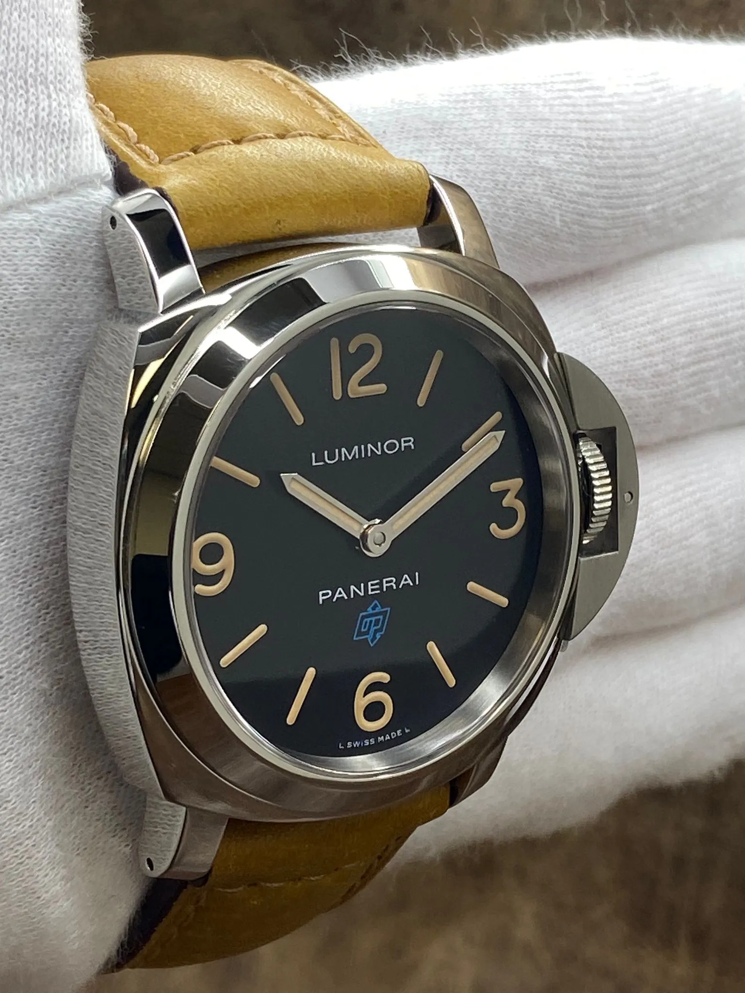 Panerai Luminor Base Logo Acciaio Paneristi 15th Ann PAM00634 Black Dial Manual Wind Men's Watch