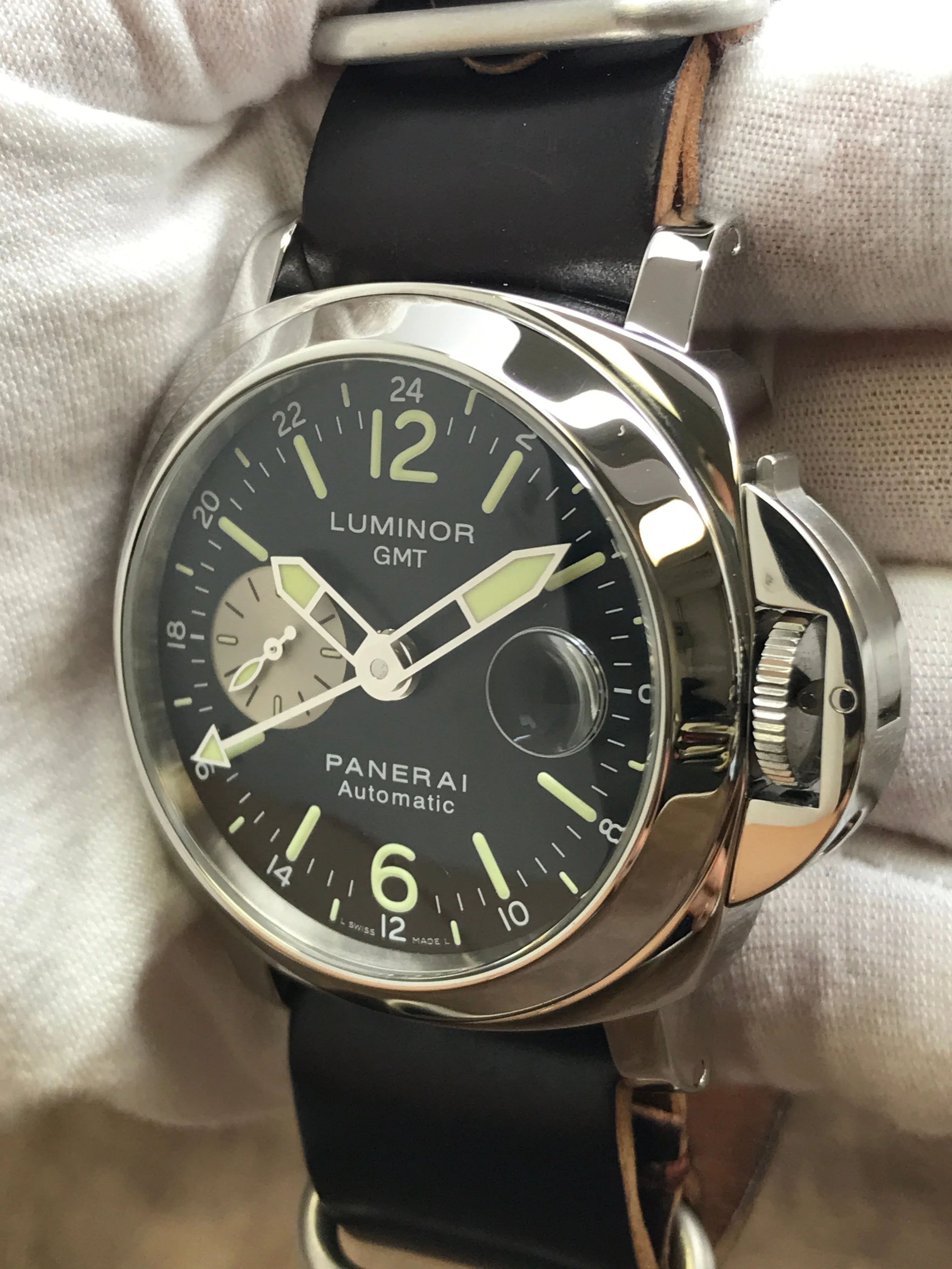 Panerai Luminor GMT PAM00088 Black Dial Automatic Men's Watch