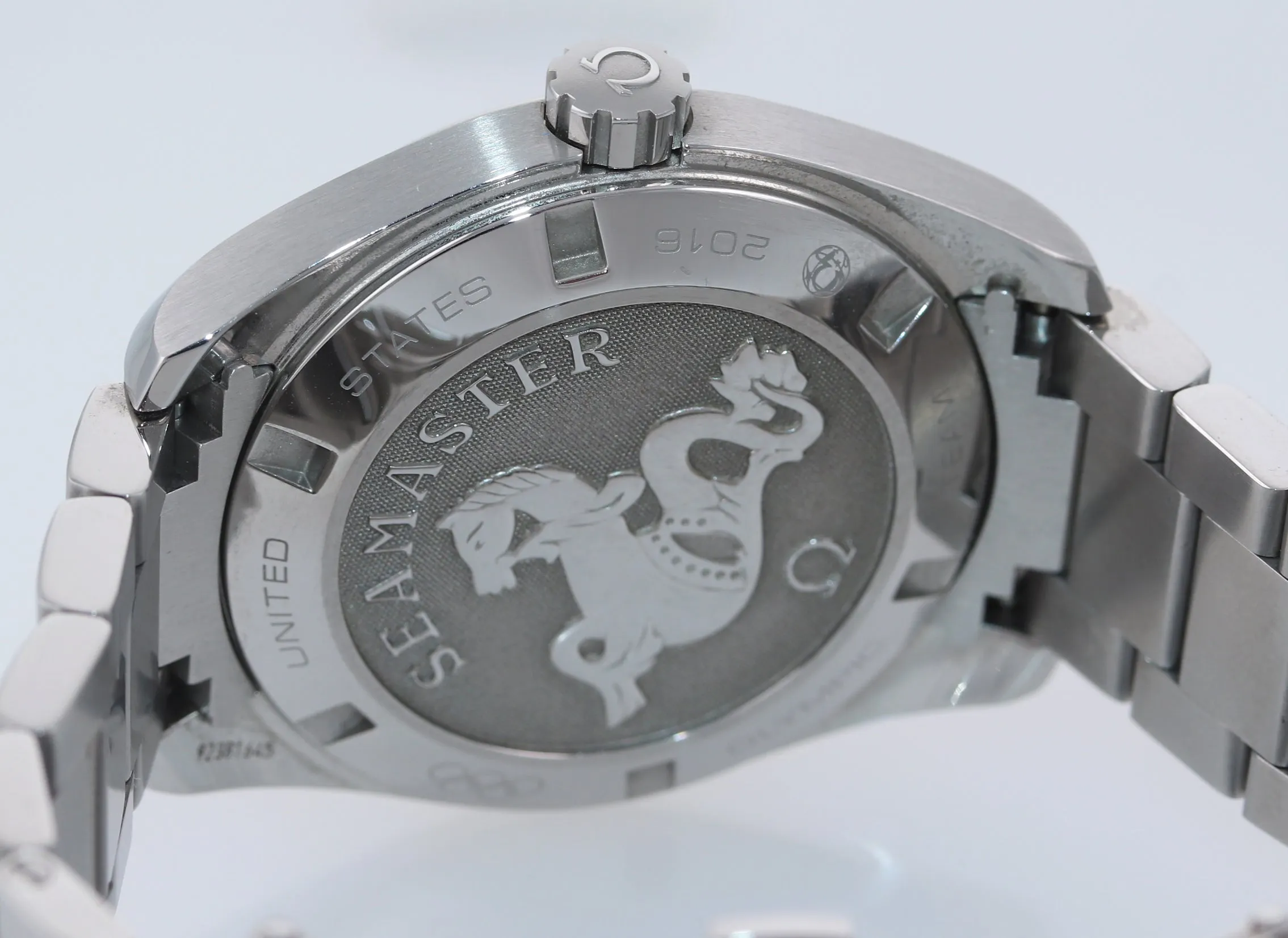 PAPERS Omega Seamaster Aqua Terra White Olympics 522.10.39.60.02.001 Watch Box