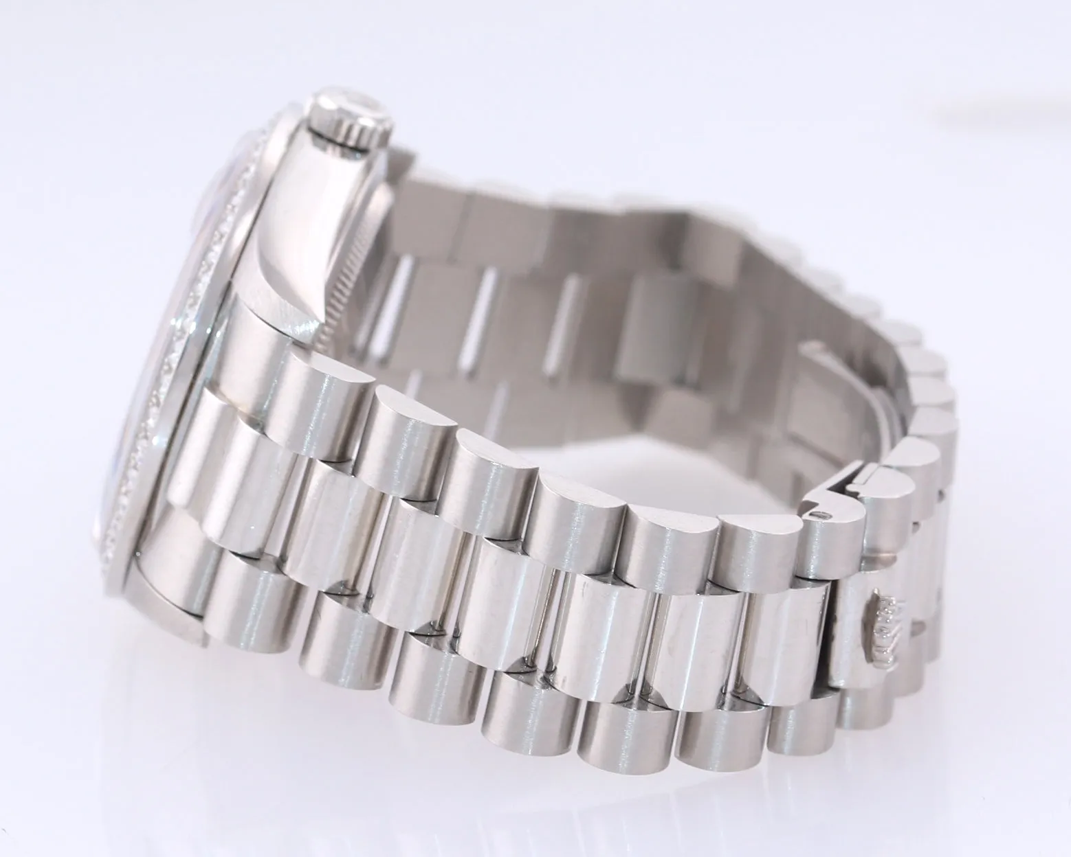 PAPERS Rolex Day-Date President 18346 Silver Diamond Bezel 36 Platinum Watch RSC