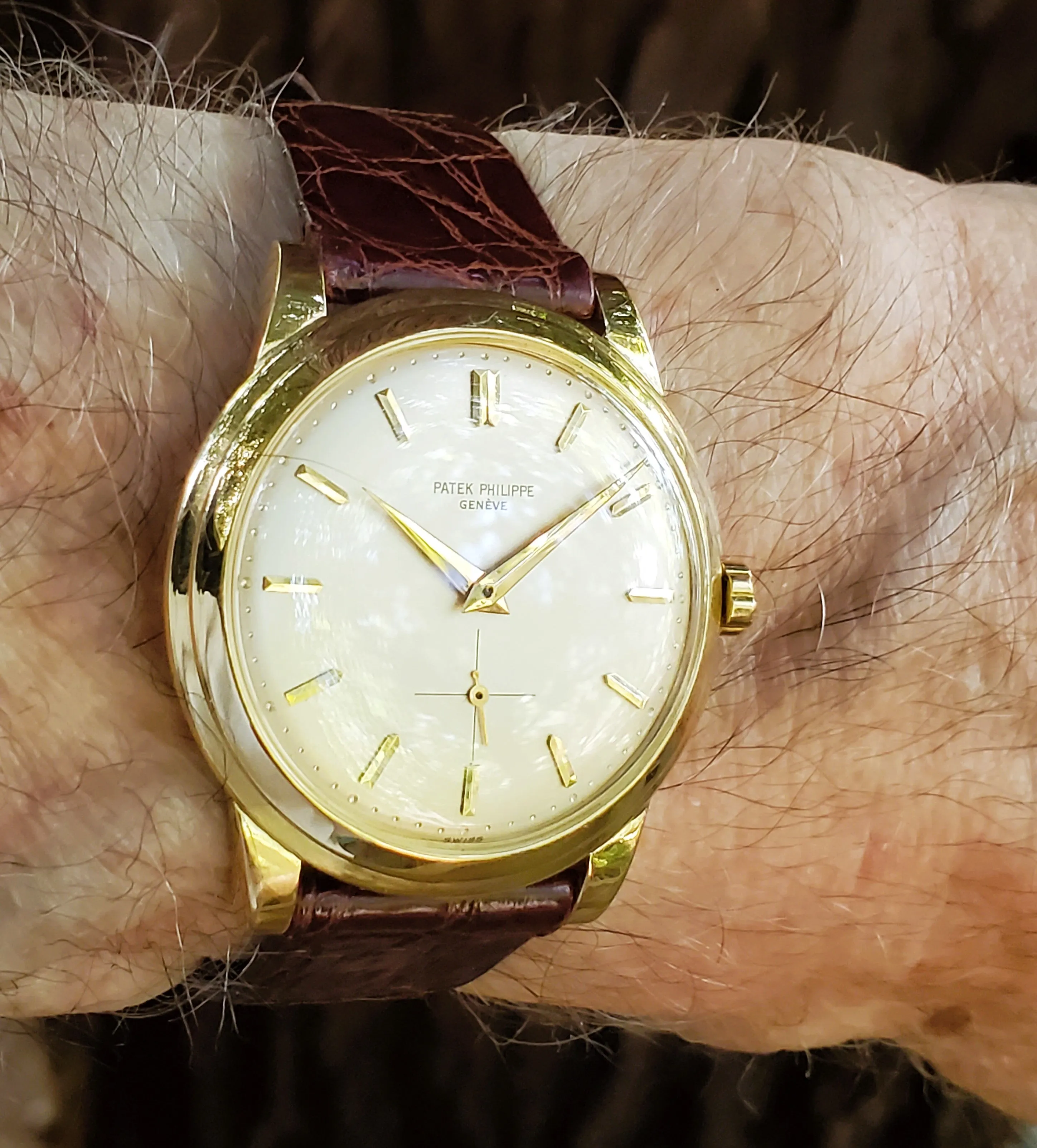 Patek Philippe 2552J Vintage Automatic "Disco Volante"  Calatrava 36mm Circa 1955