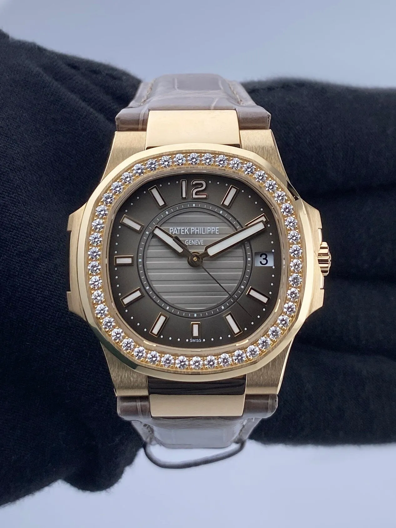 Patek Philippe Nautilus 7010R-010 Ladies Watch