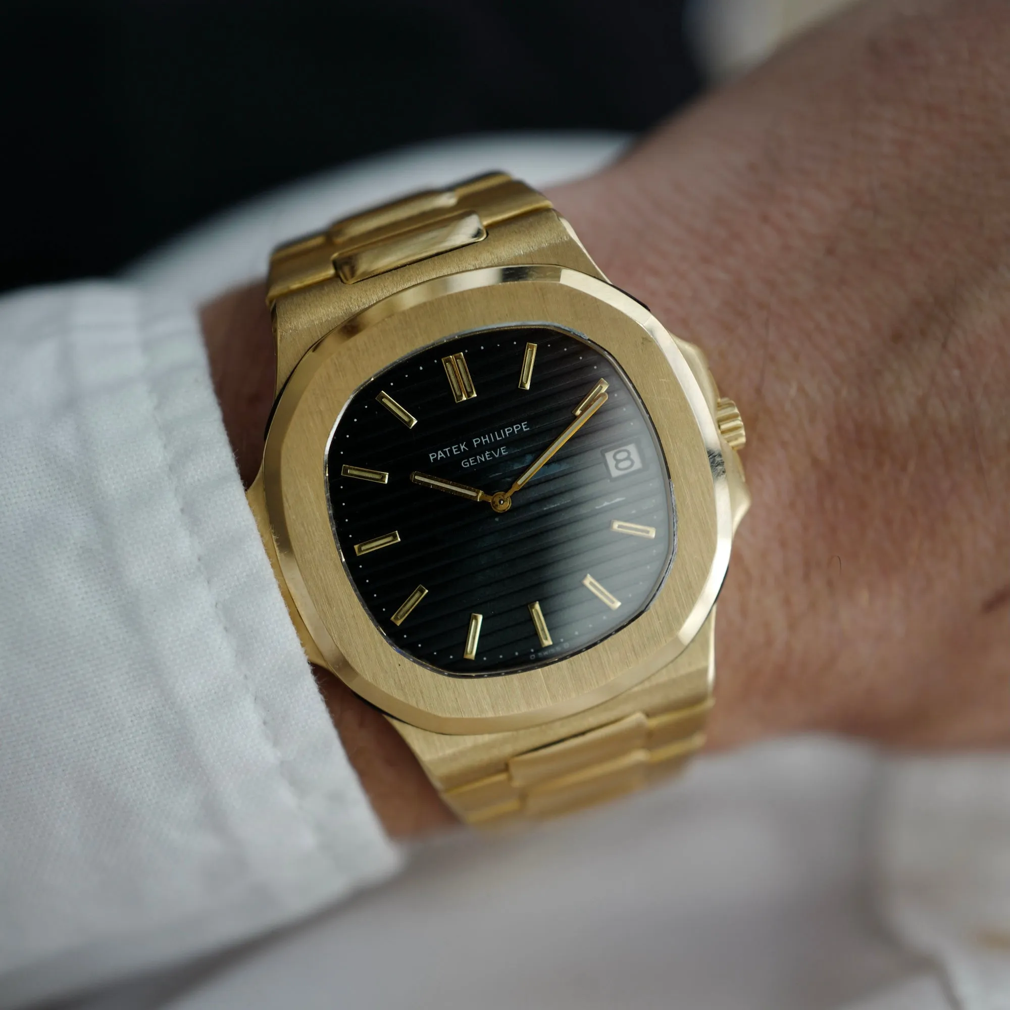 Patek Philippe Yellow Gold Nautilus Jumbo Watch Ref. 3700