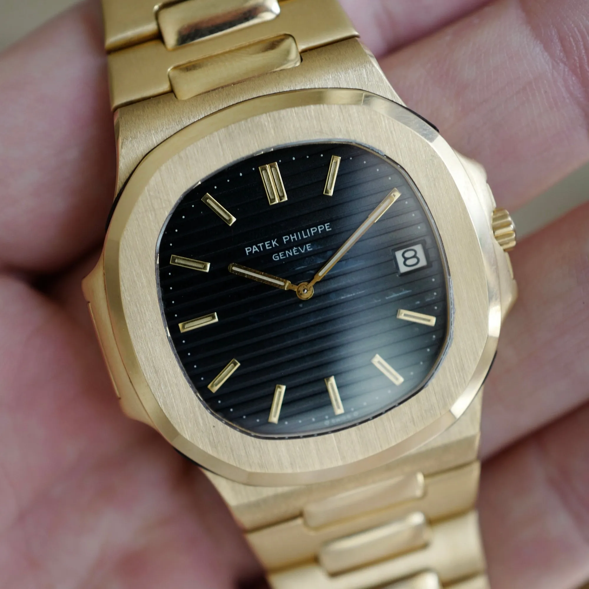 Patek Philippe Yellow Gold Nautilus Jumbo Watch Ref. 3700