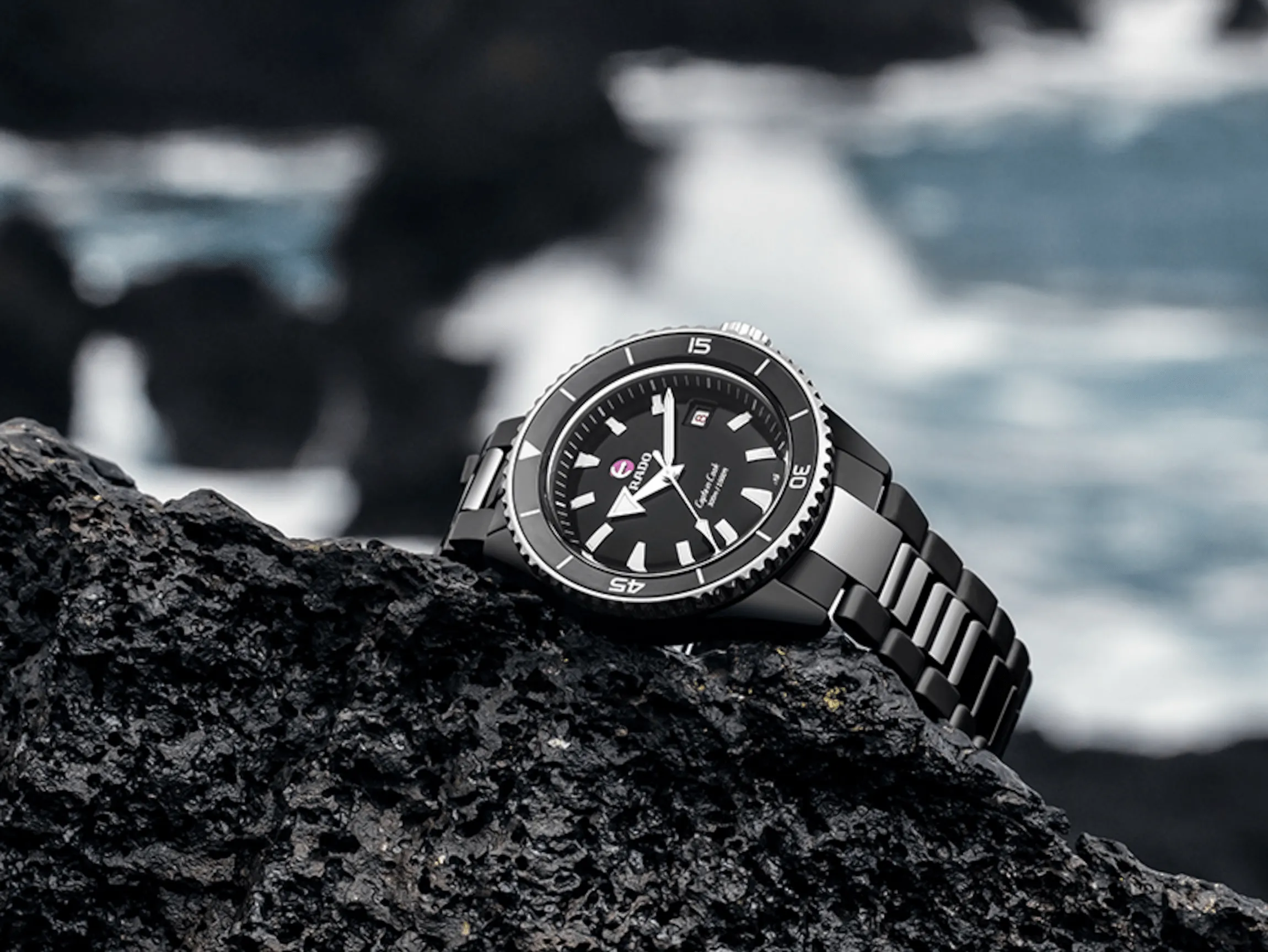 RADO Captain Cook Black High-Tech Ceramic Diver 43mm Men's Watch R32129152