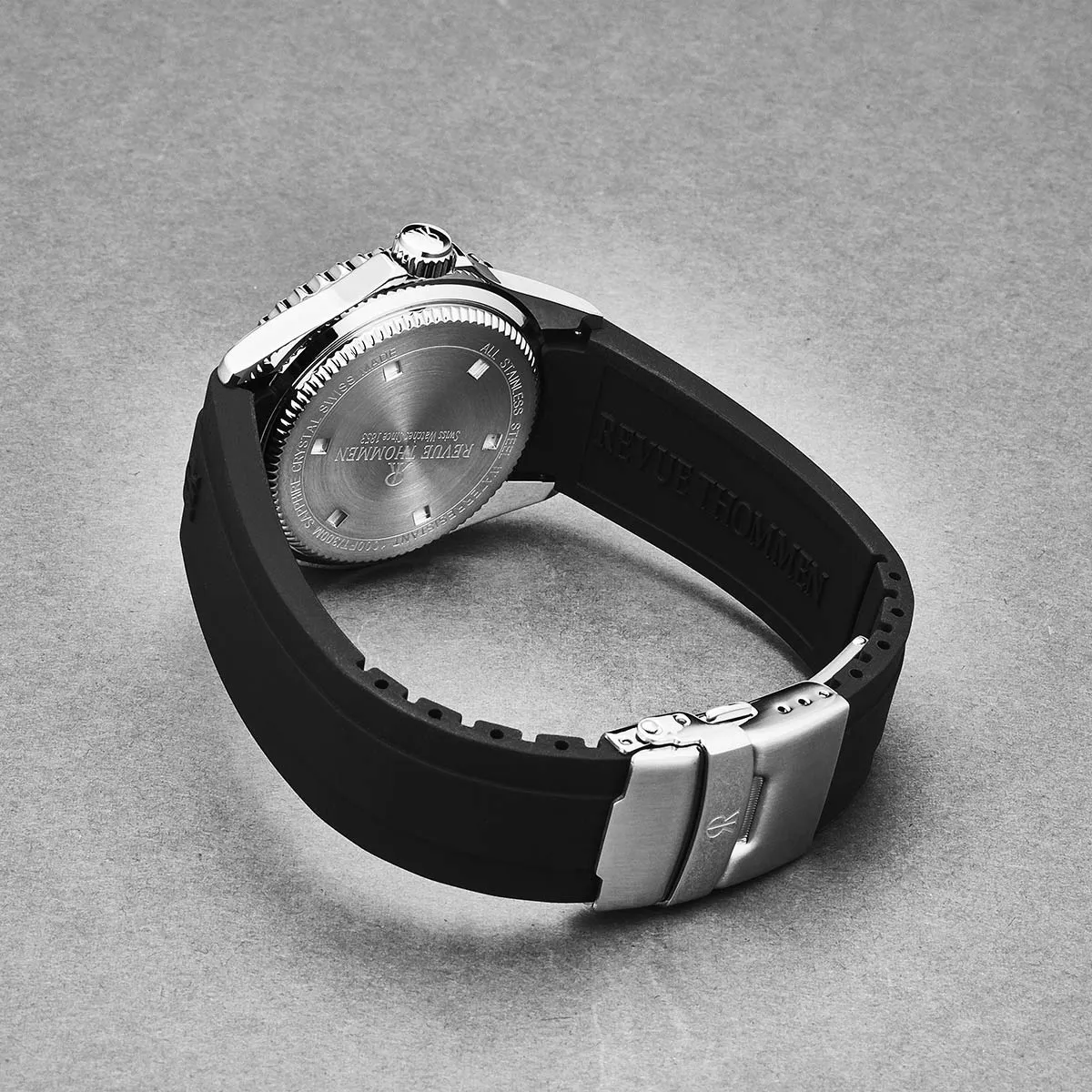 Revue Thommen Men's 'Diver' Black Dial Rubber Strap Swiss Automatic Watch  17571.2835