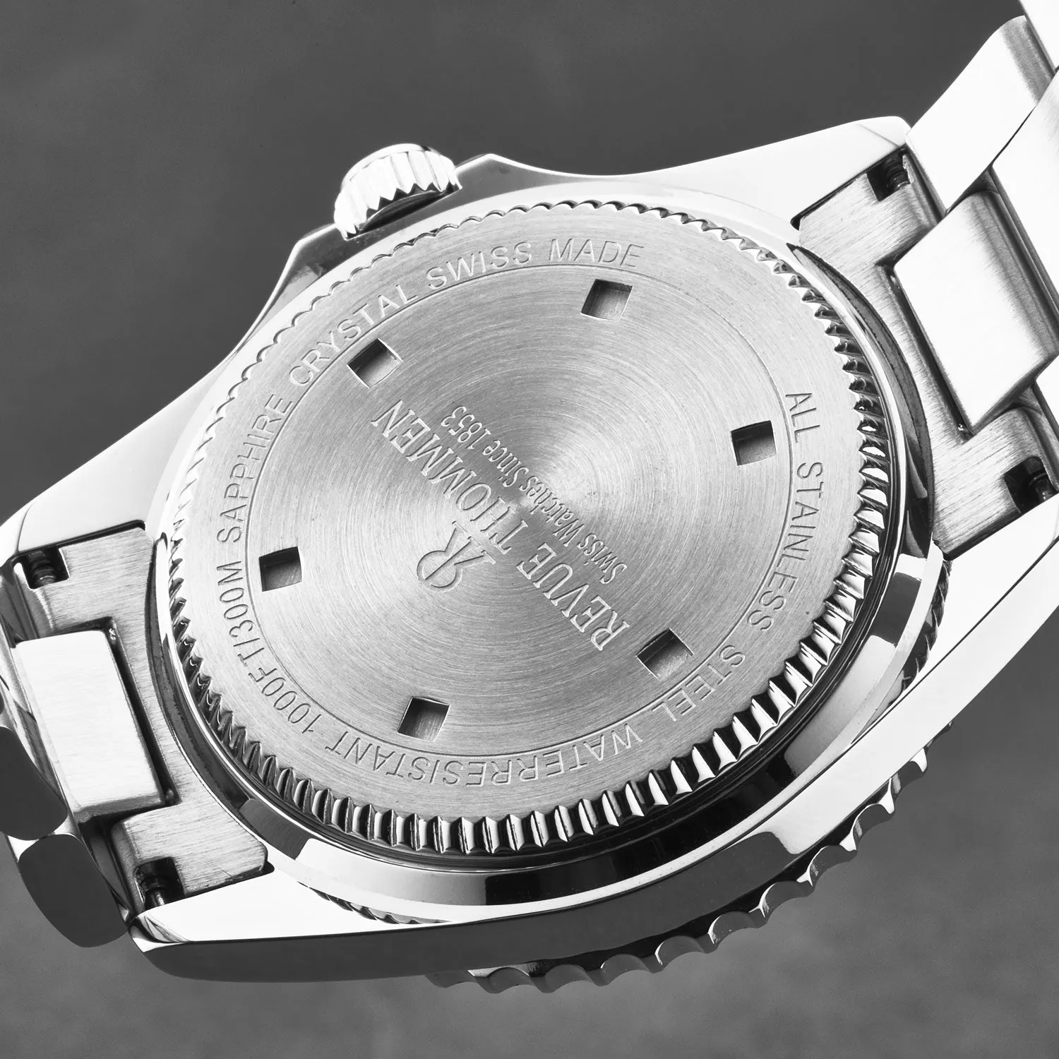 Revue Thommen Men's 'Diver' Green Dial Stainless Steel Bracelet Automatic Watch 17571.2131
