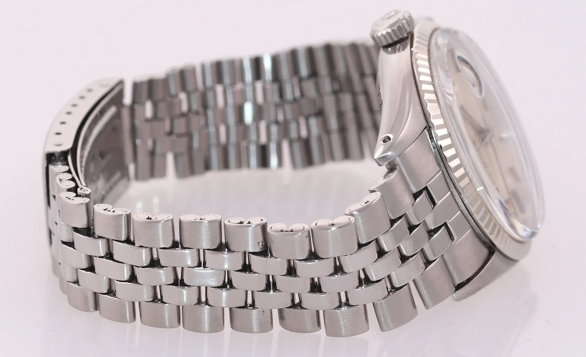 Rolex DateJust 1601 Steel Sigma Silver Pie Pan Dial Jubilee Watch Box