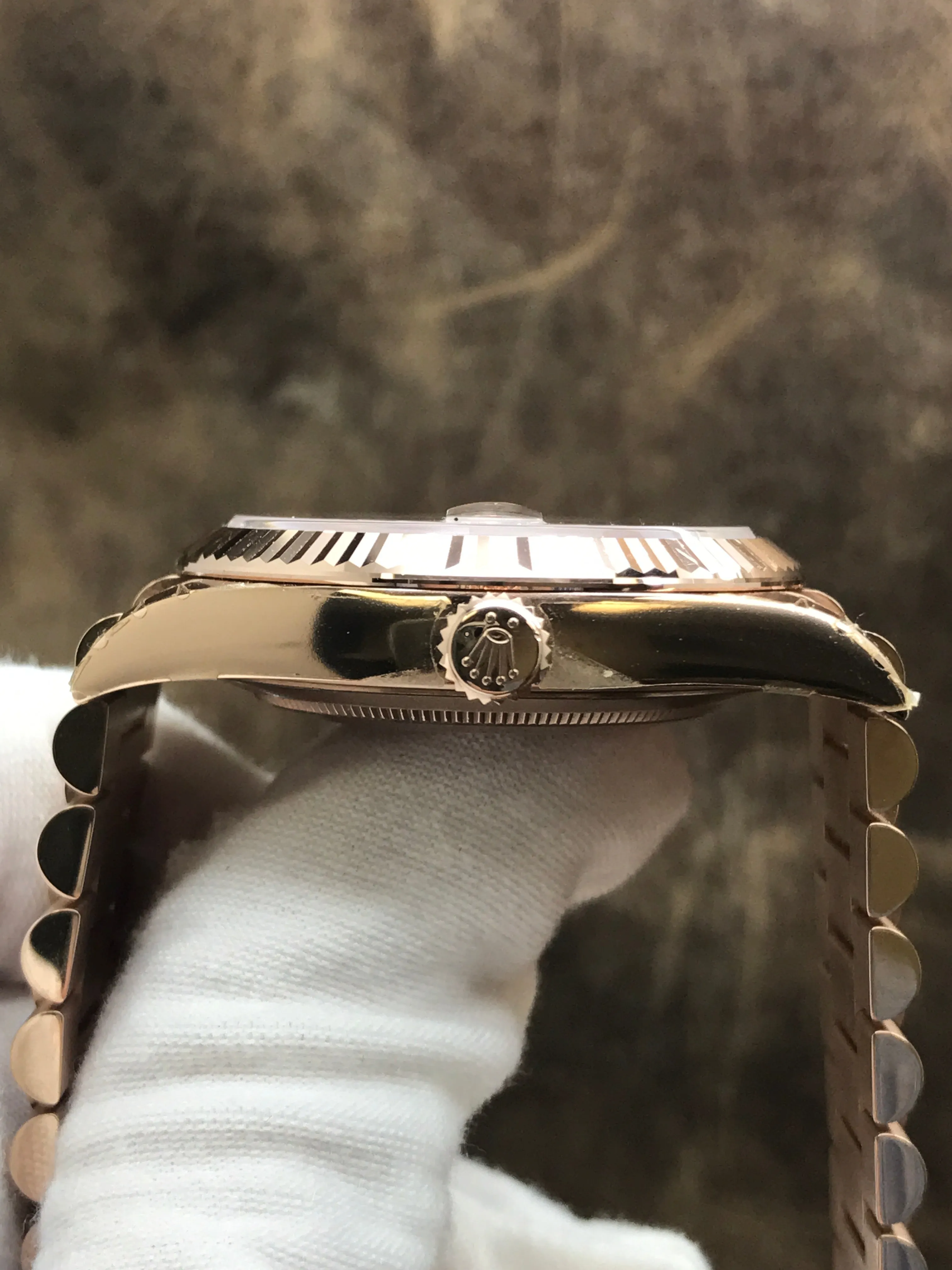 Rolex Day Date 40 18k Everose B&P 2016 228235 Chocolate Dial Automatic Men's Watch