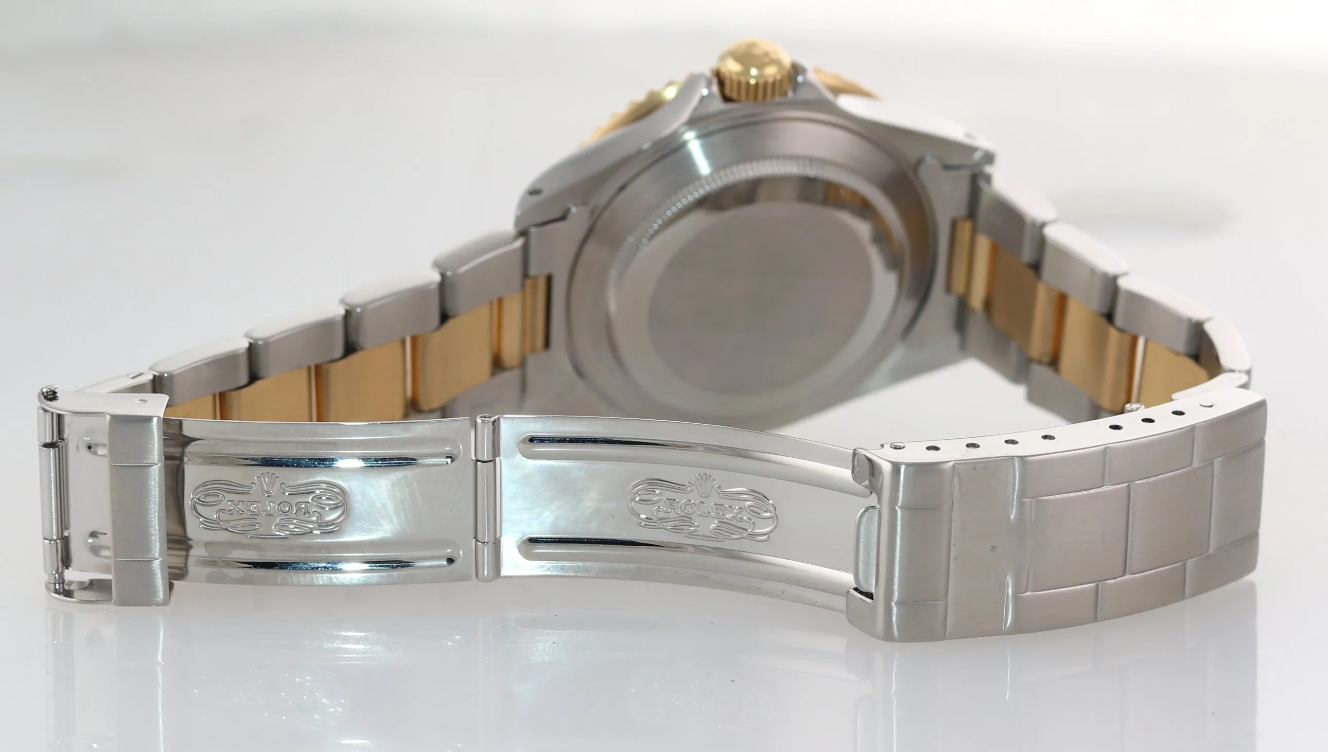 Rolex Submariner 16613 Two Tone Steel 18k Yellow Gold Blue Dial Dive Watch Box
