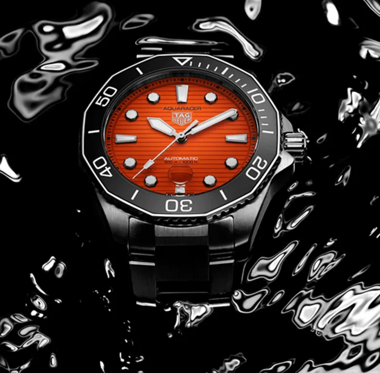 Tag Heuer Aquaracer Professional 300 Orange Diver