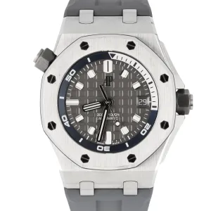 UNPOL. Audemars Piguet Royal Oak Offshore Steel Gray 42mm 15720ST Rubber Watch